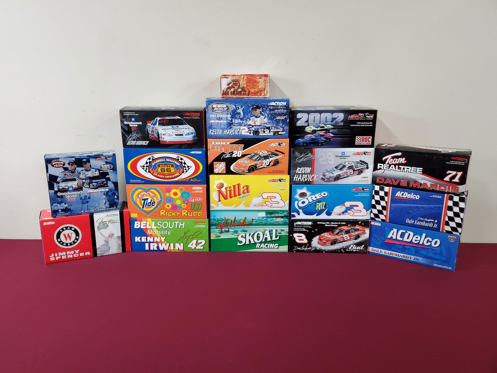 18 Pcs Action Racing Die Cast cars (1 of 6)