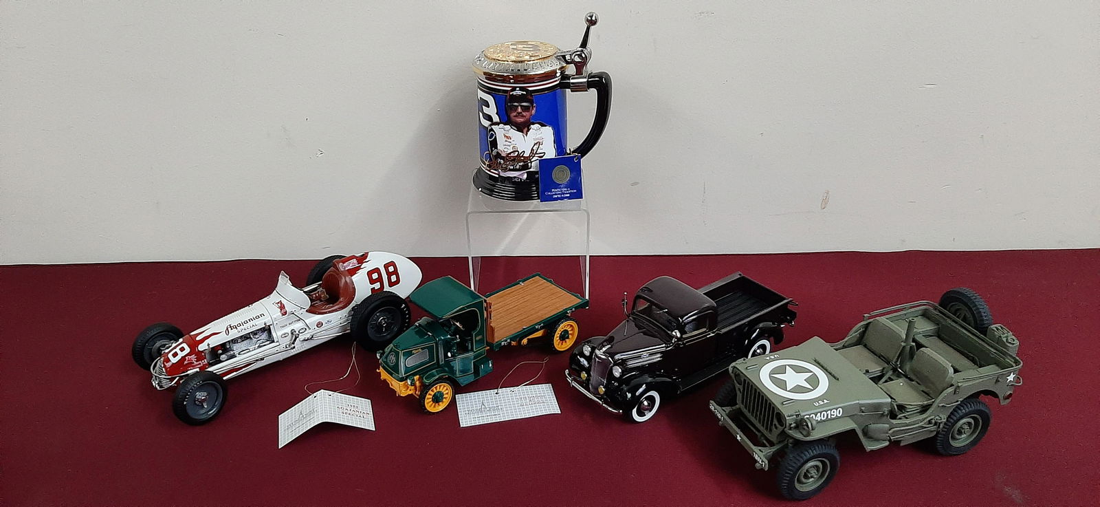 5 Franklin and Danbury Mint Die Casts and Stein (1 of 2)