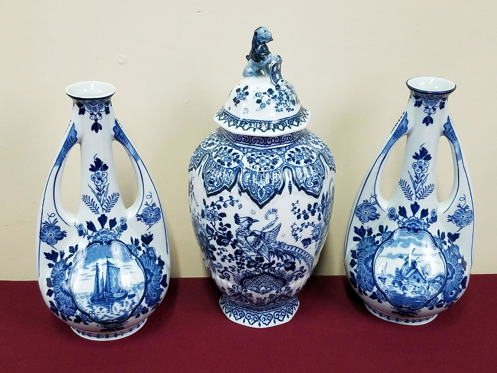 3 Pcs Vintage Delft (1 of 5)