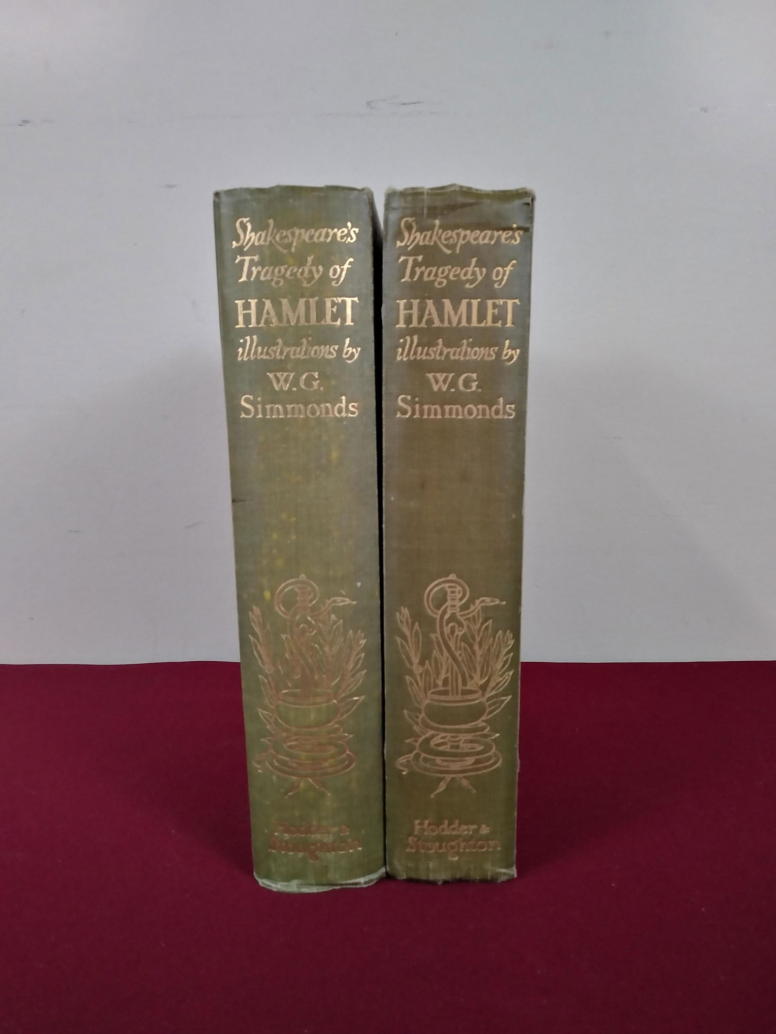 2 Copies Shakespeare's Hamlet, W. G. Simmonds (1 of 5)