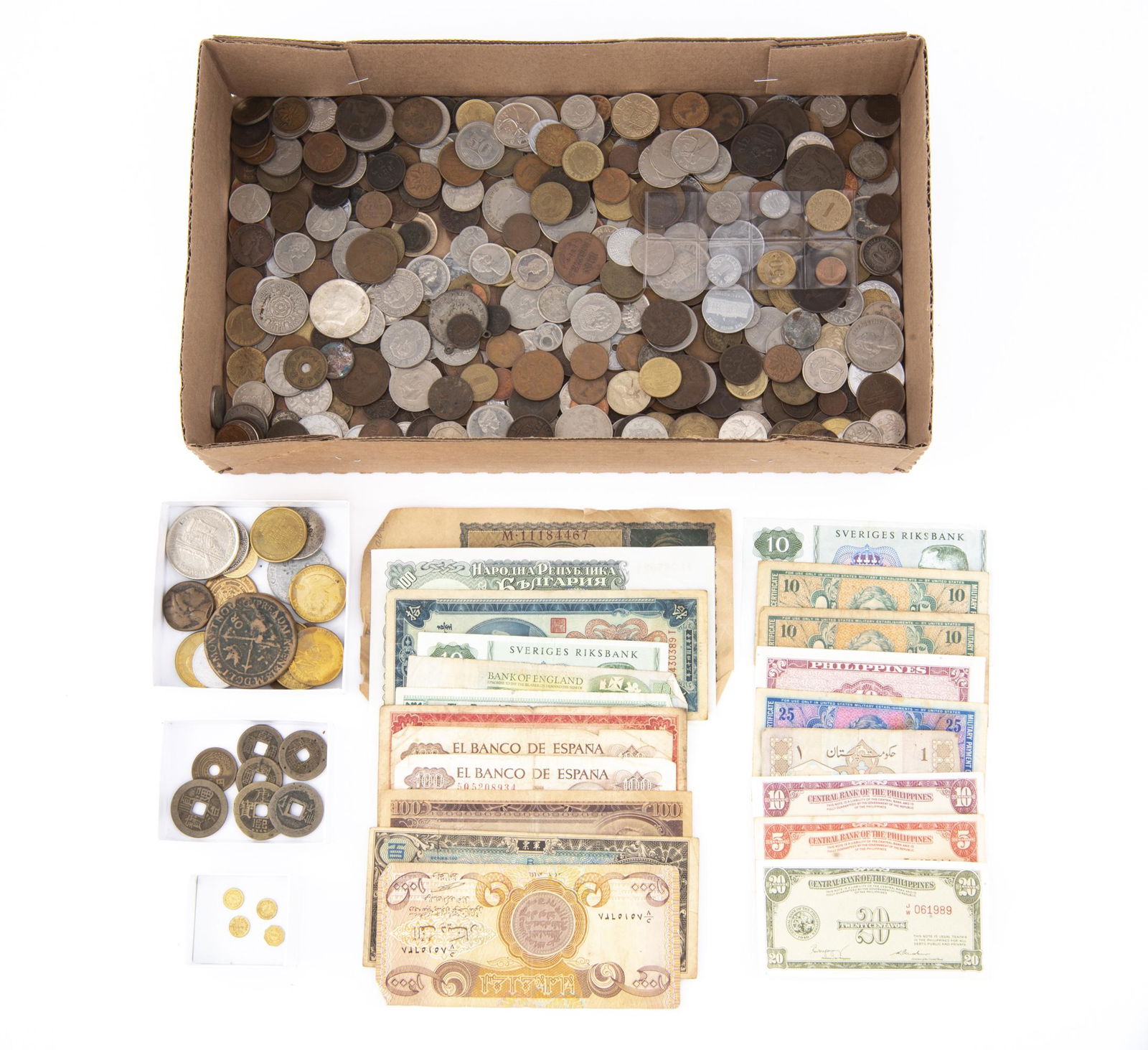 Discovery Lot World Coins & Currency (1 of 8)