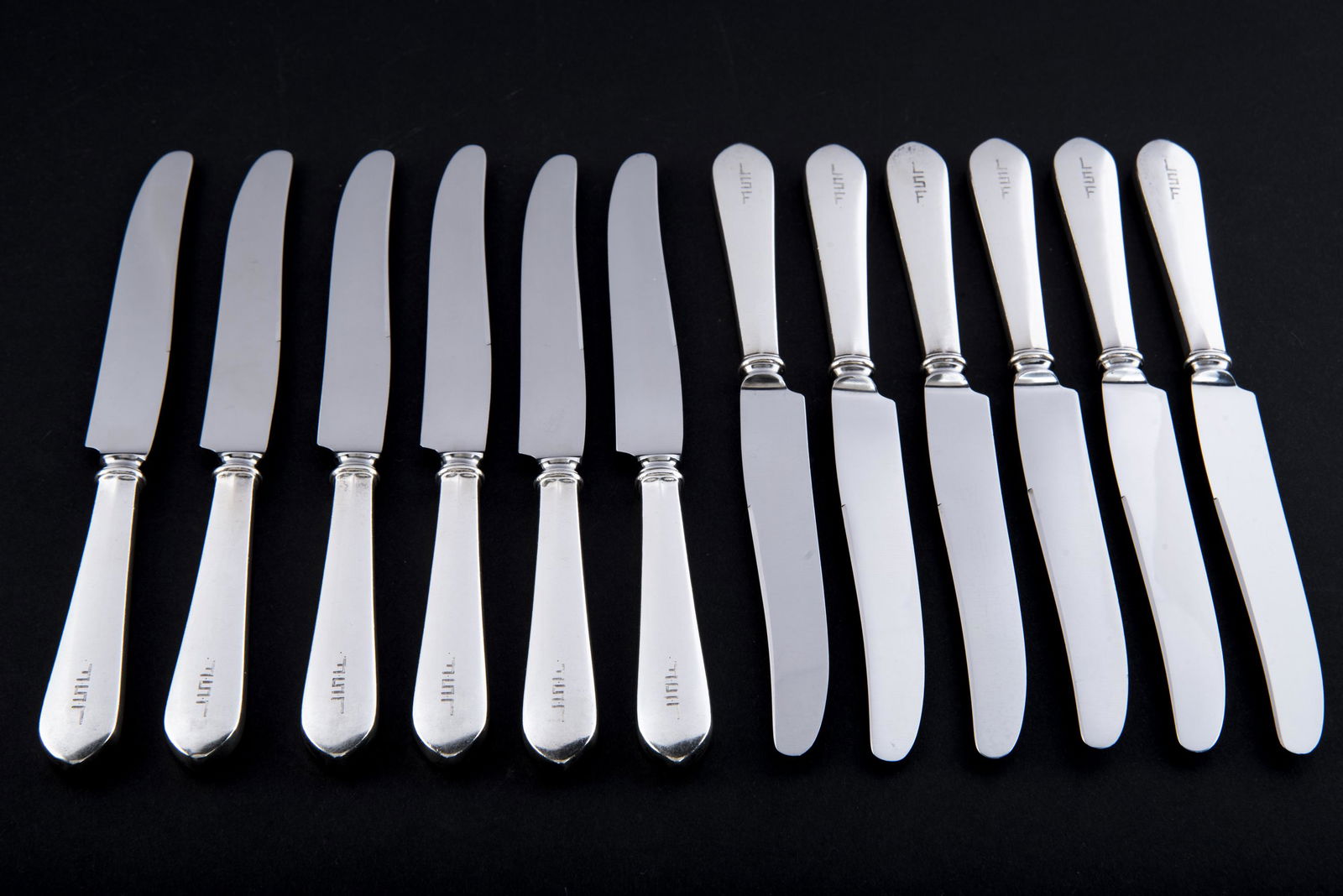 12 Sterling Handled Knives (1 of 3)