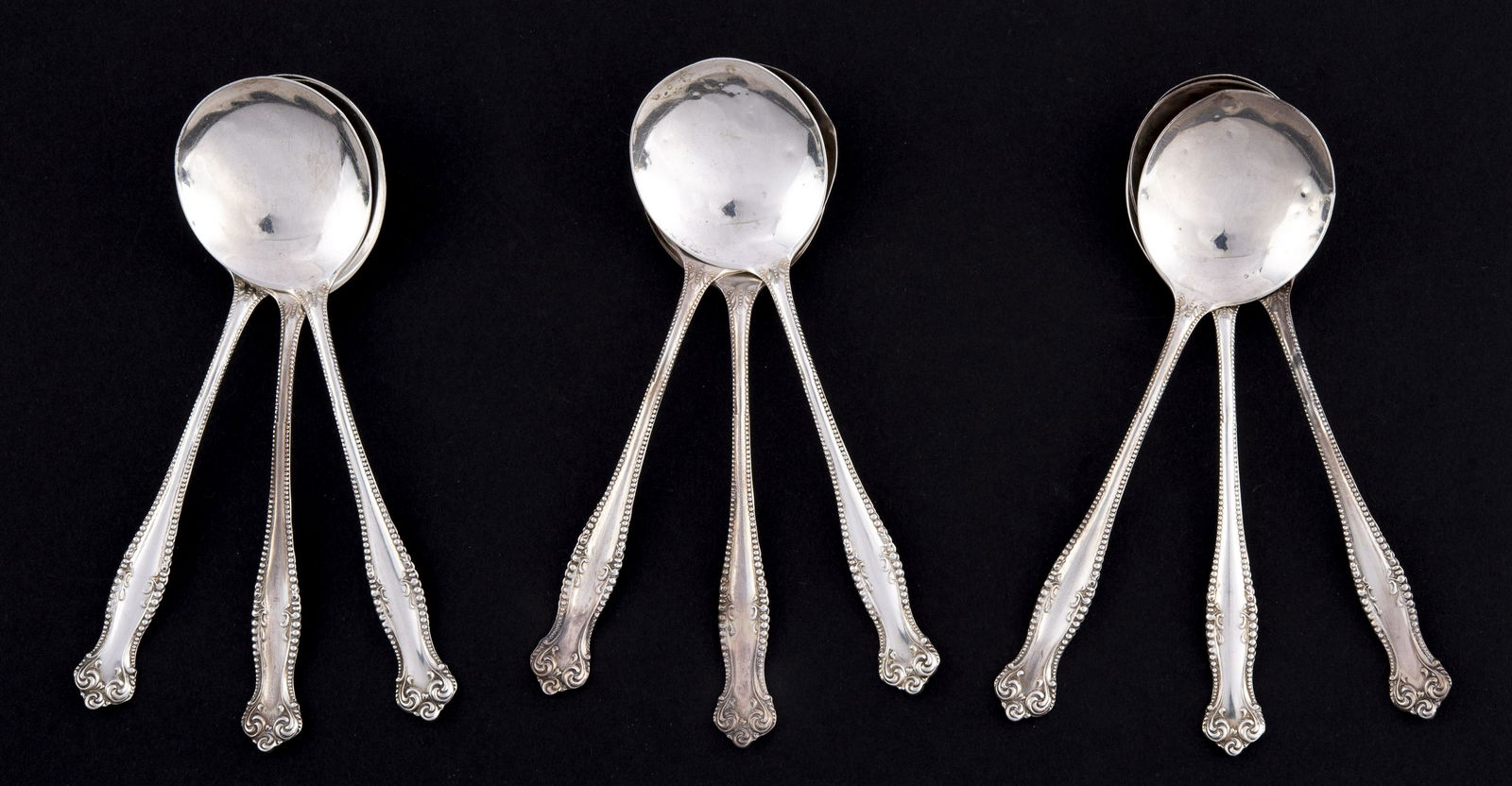 9 Towle Canterbury Sterling Soup Spoons (1 of 3)
