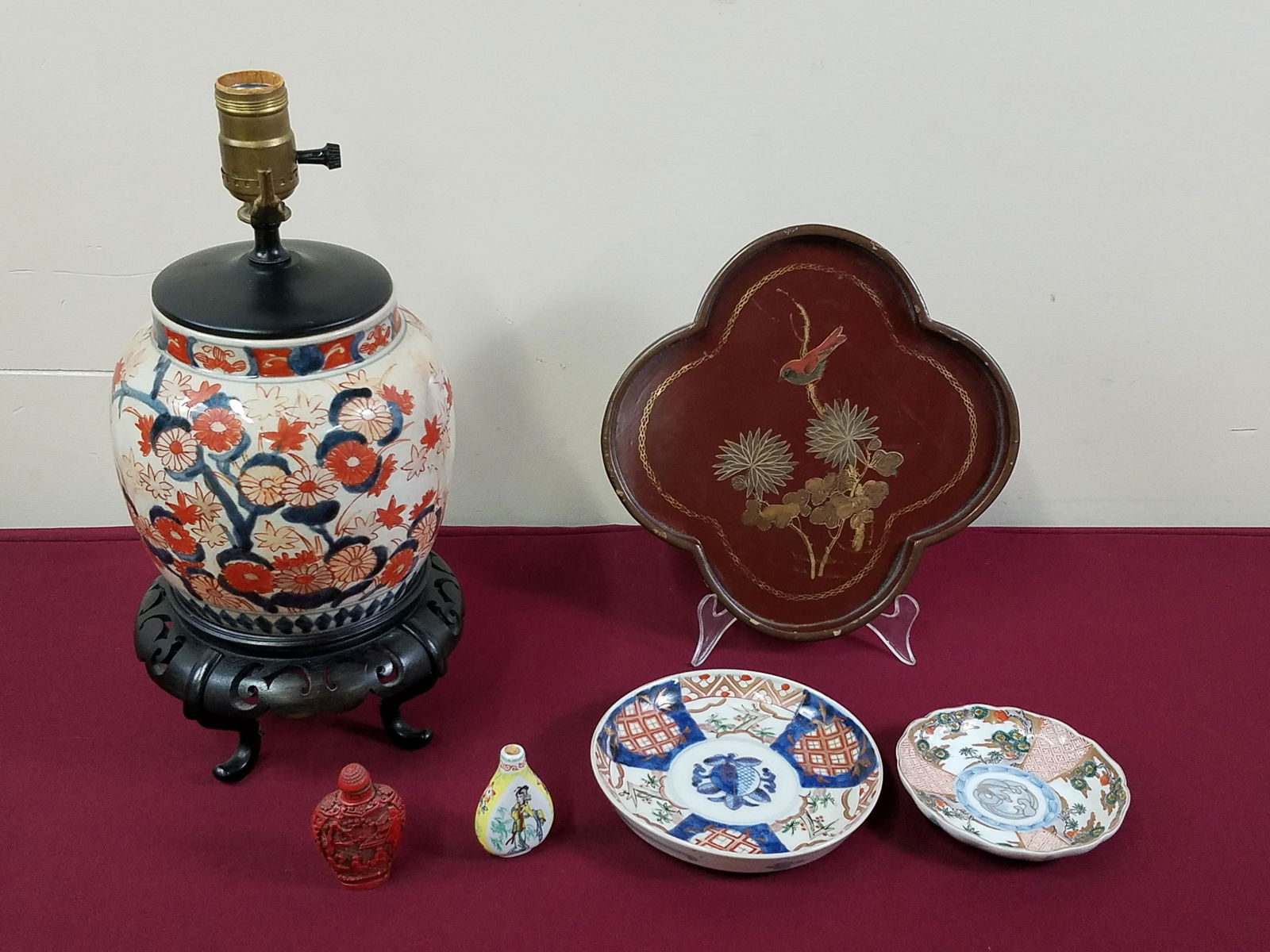 6 Pcs Asian Snuff Bottles, Tray and Ceramics (1 of 5)