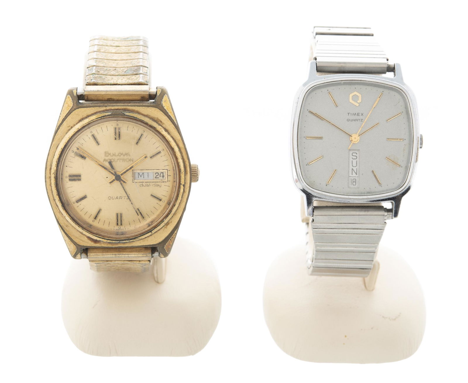 2 Wristwatches incl Bulova Accutron (1 of 5)