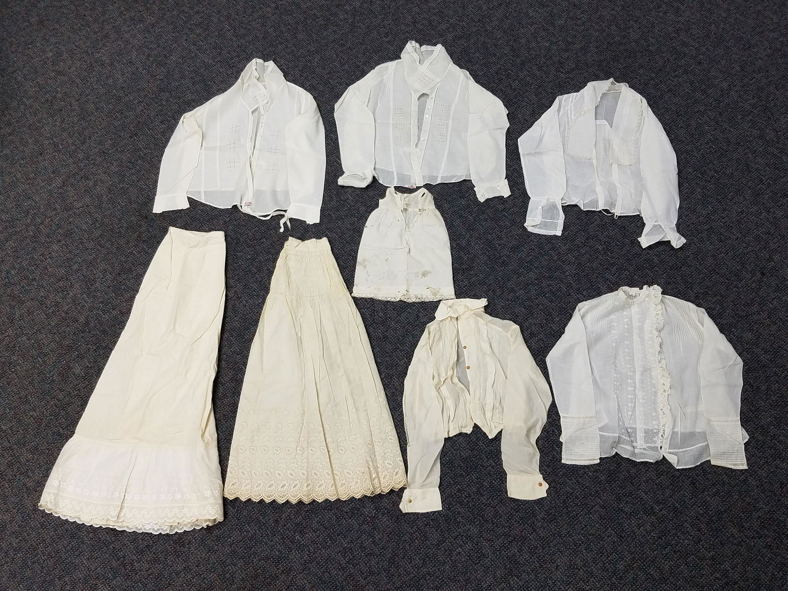 8 Pcs Antique Womens and Children's Clothes (1 of 7)