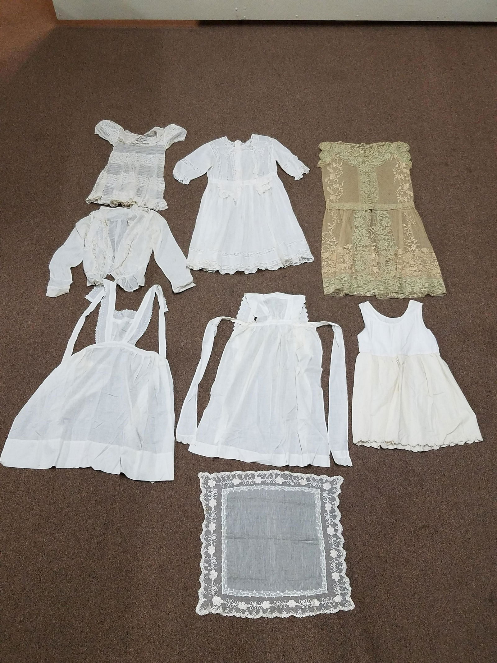 8 Pcs Antique Womens and Children's Clothes (1 of 4)