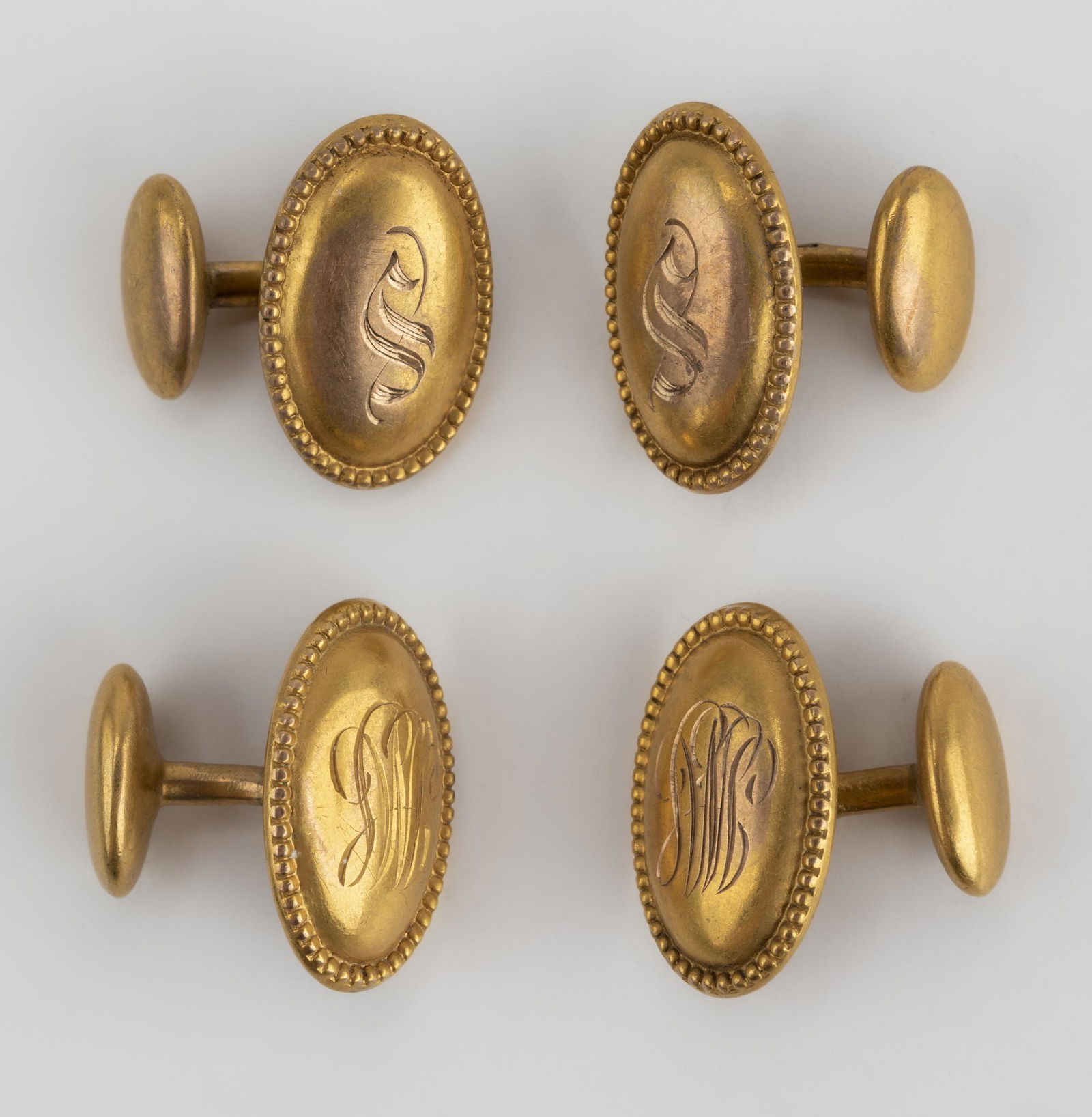 2 Pairs 10k Antique Cufflinks (1 of 3)