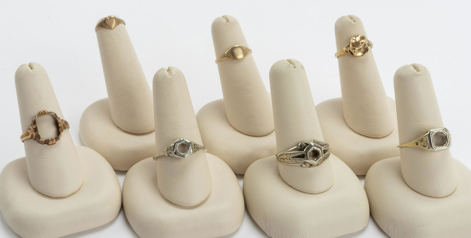 7 Gold Rings & Settings (1 of 19)