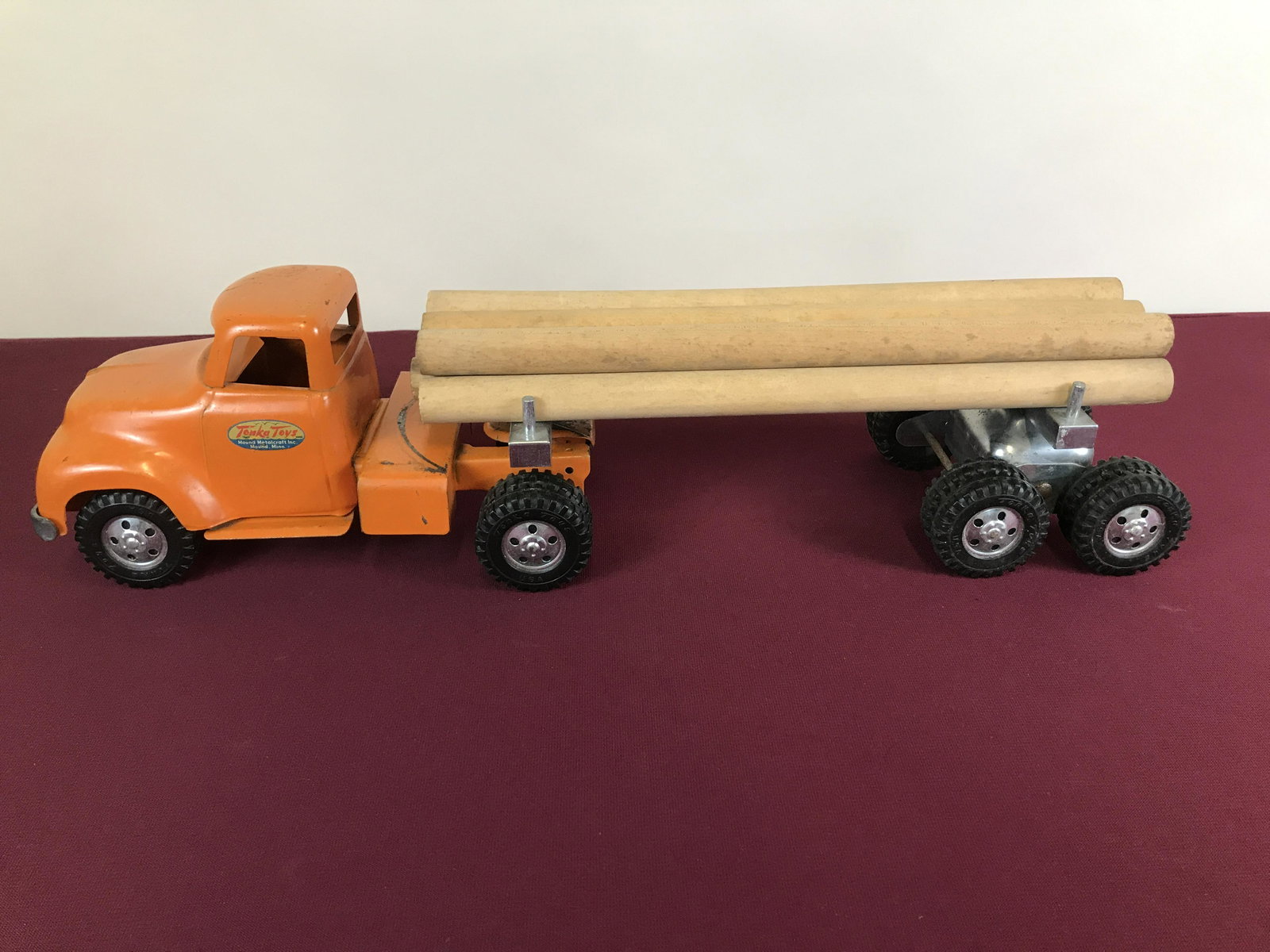 Tonka Toys Logger Truck (1 of 5)