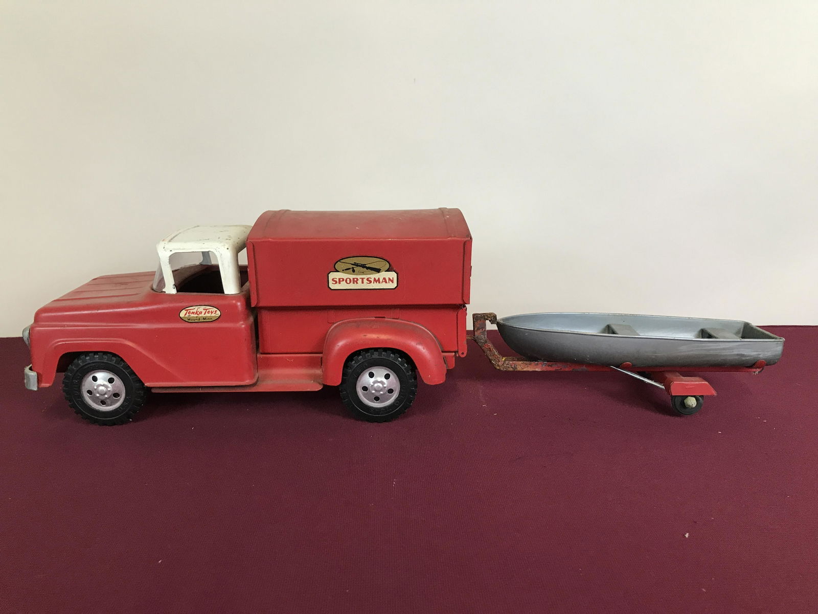 Tonka Toys Pressed Steel Sportsman Truck with Boat (1 of 4)