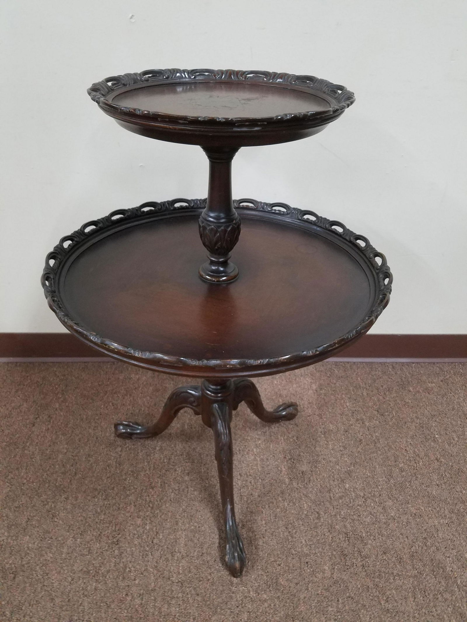 Two Tier Pie Crust Table (1 of 2)