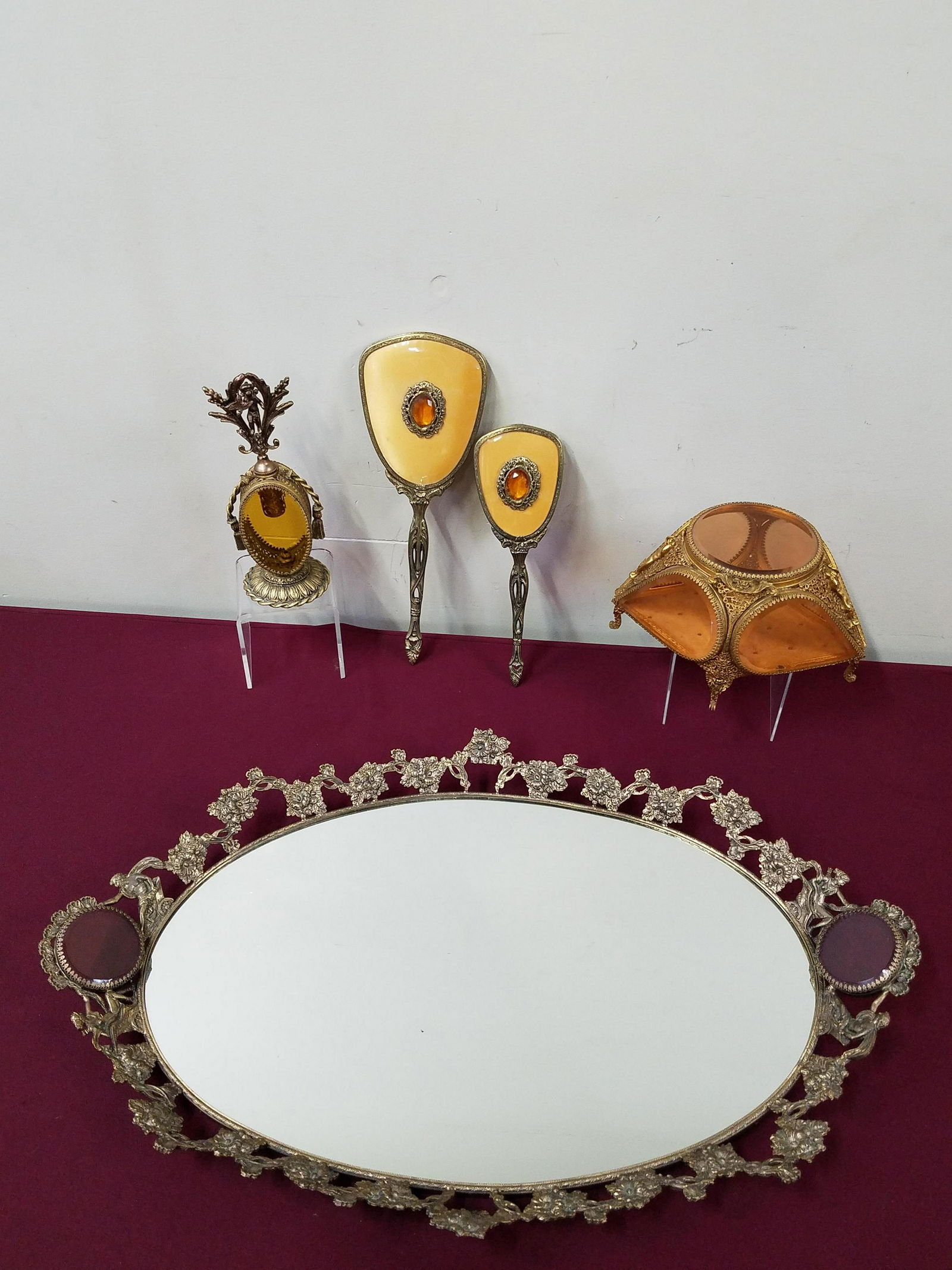 5 Pc Dresser Set incl Perfume and Mirrored Tray (1 of 5)