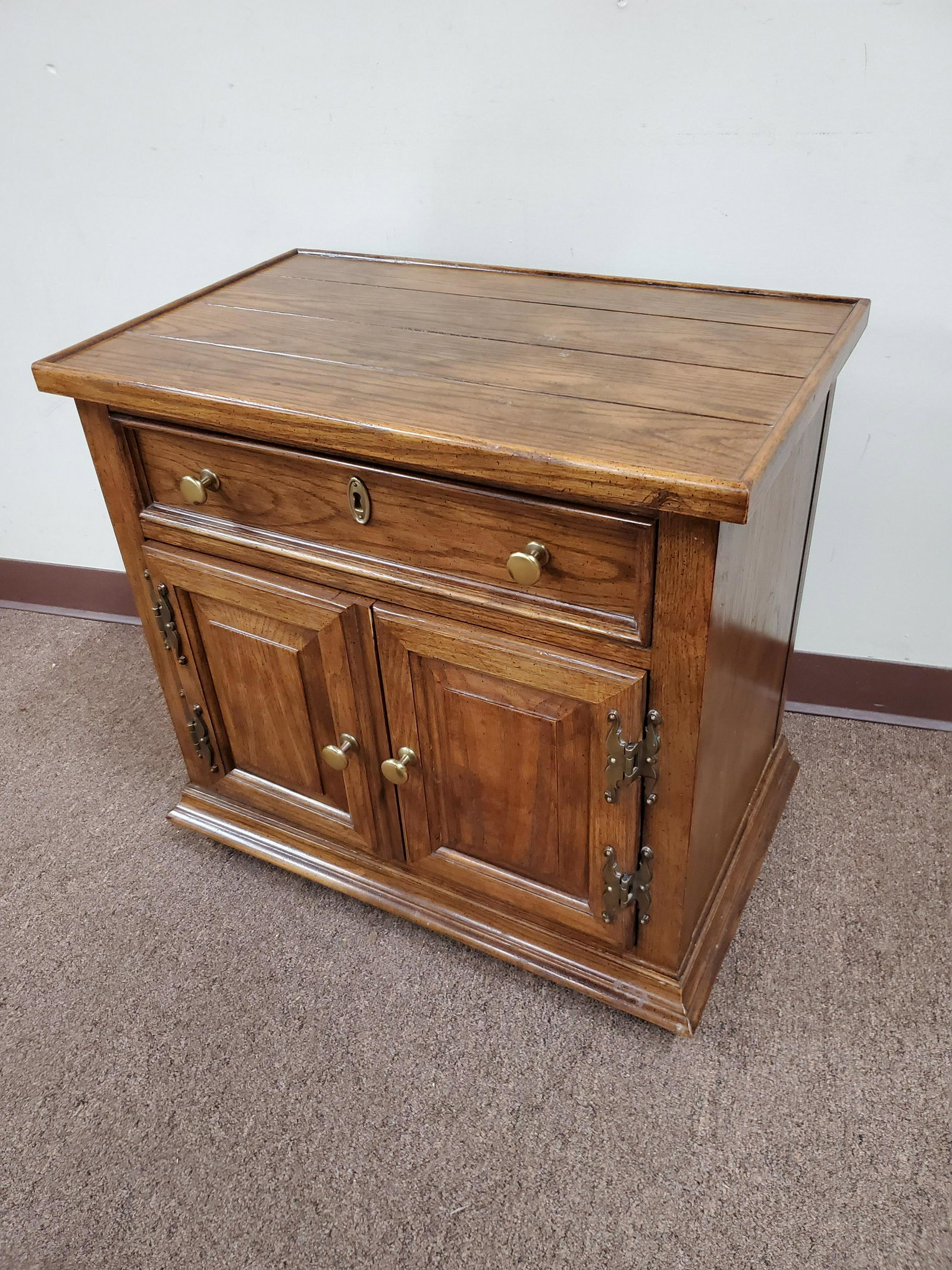 Century Side Table: 26" wide X 16" deep X 25" high. IMPORTANT: Before bidding, please read the terms and conditions below. When you registered for the auction you agreed to these terms and will be required to comply with