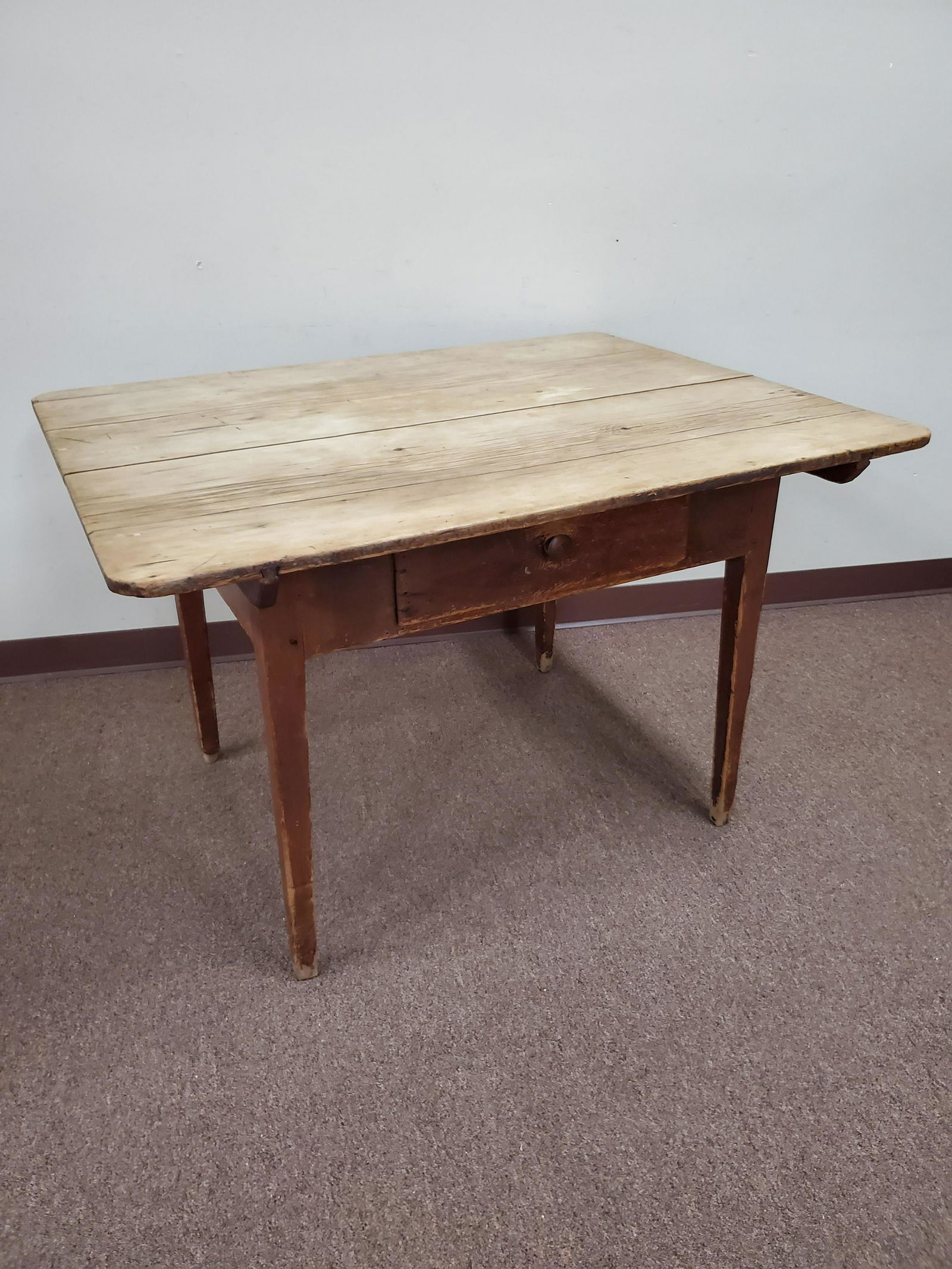 Single Drawer Farm Table (1 of 5)