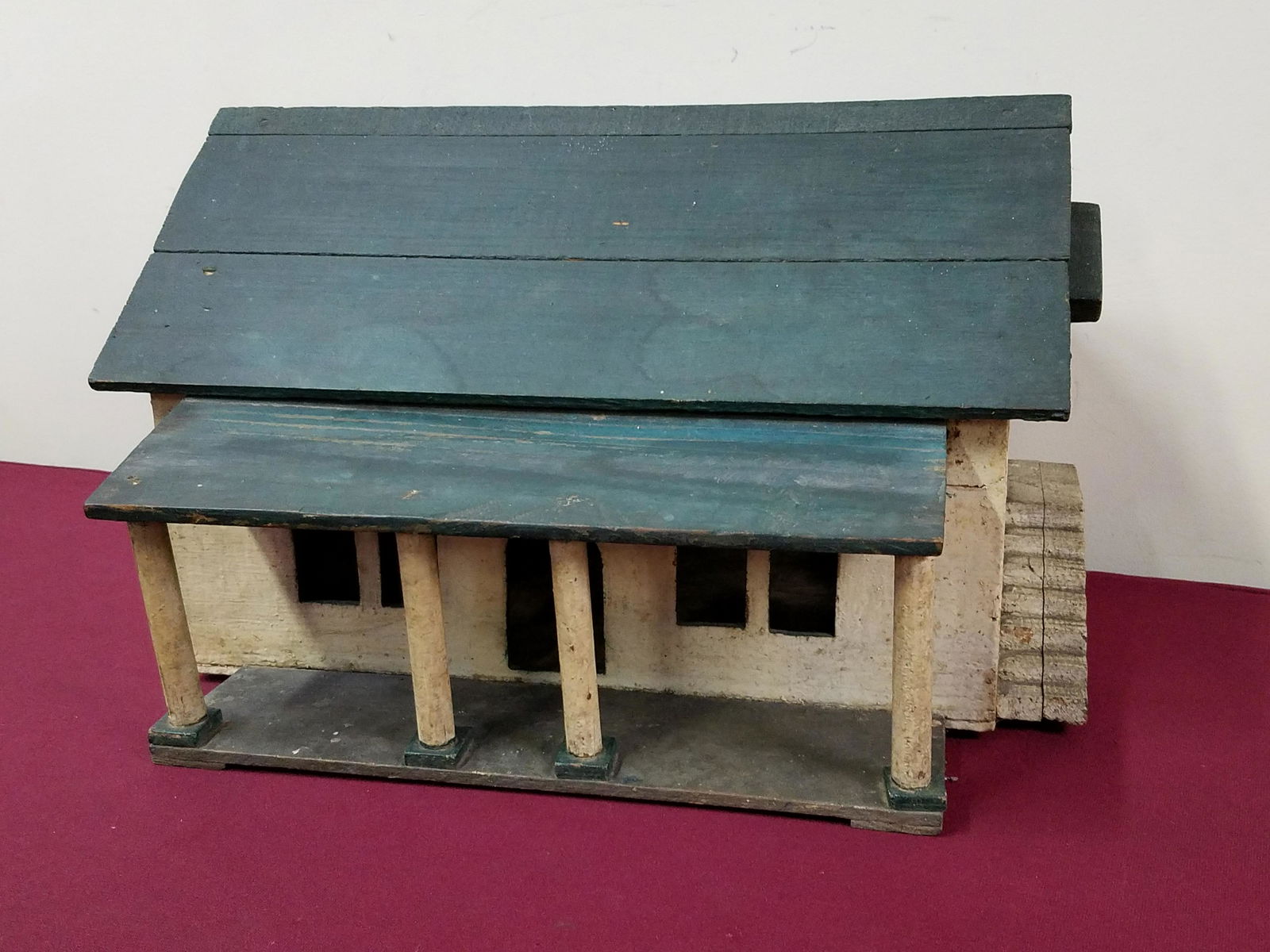 Antique Wood Barn Toy (1 of 6)
