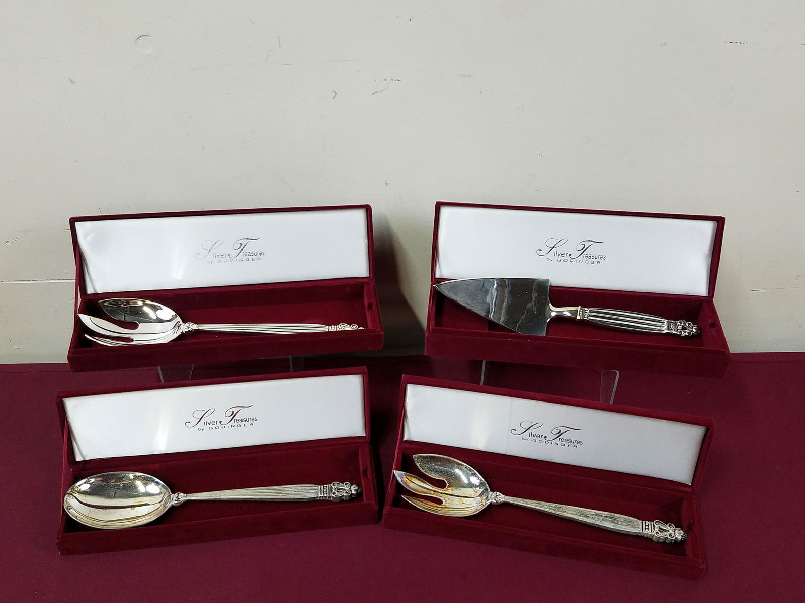 4 Godinger Silver Treasures Serving Utensils (1 of 3)