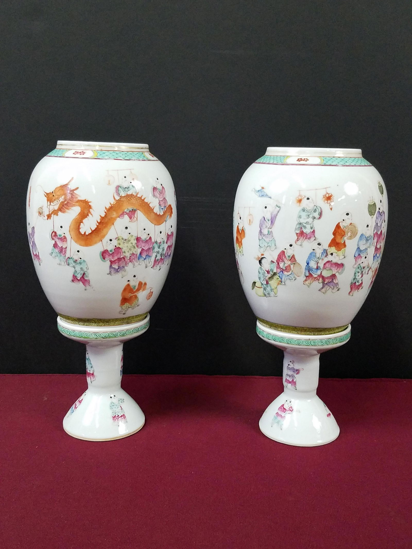 Pr 20 C Famille Rose Lanterns (1 of 3)