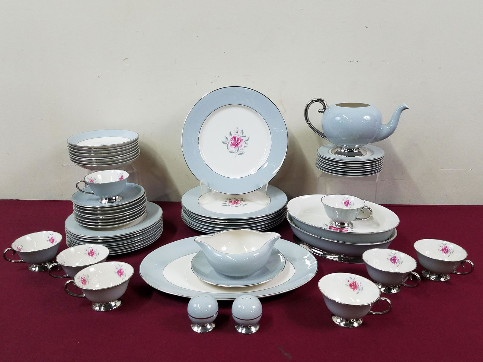 55 Pcs Flintridge China (1 of 3)
