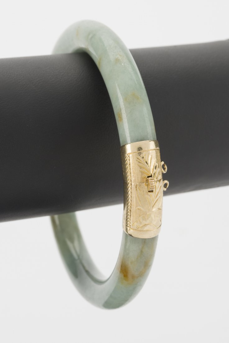 14k Jade Bangle Bracelet (1 of 4)