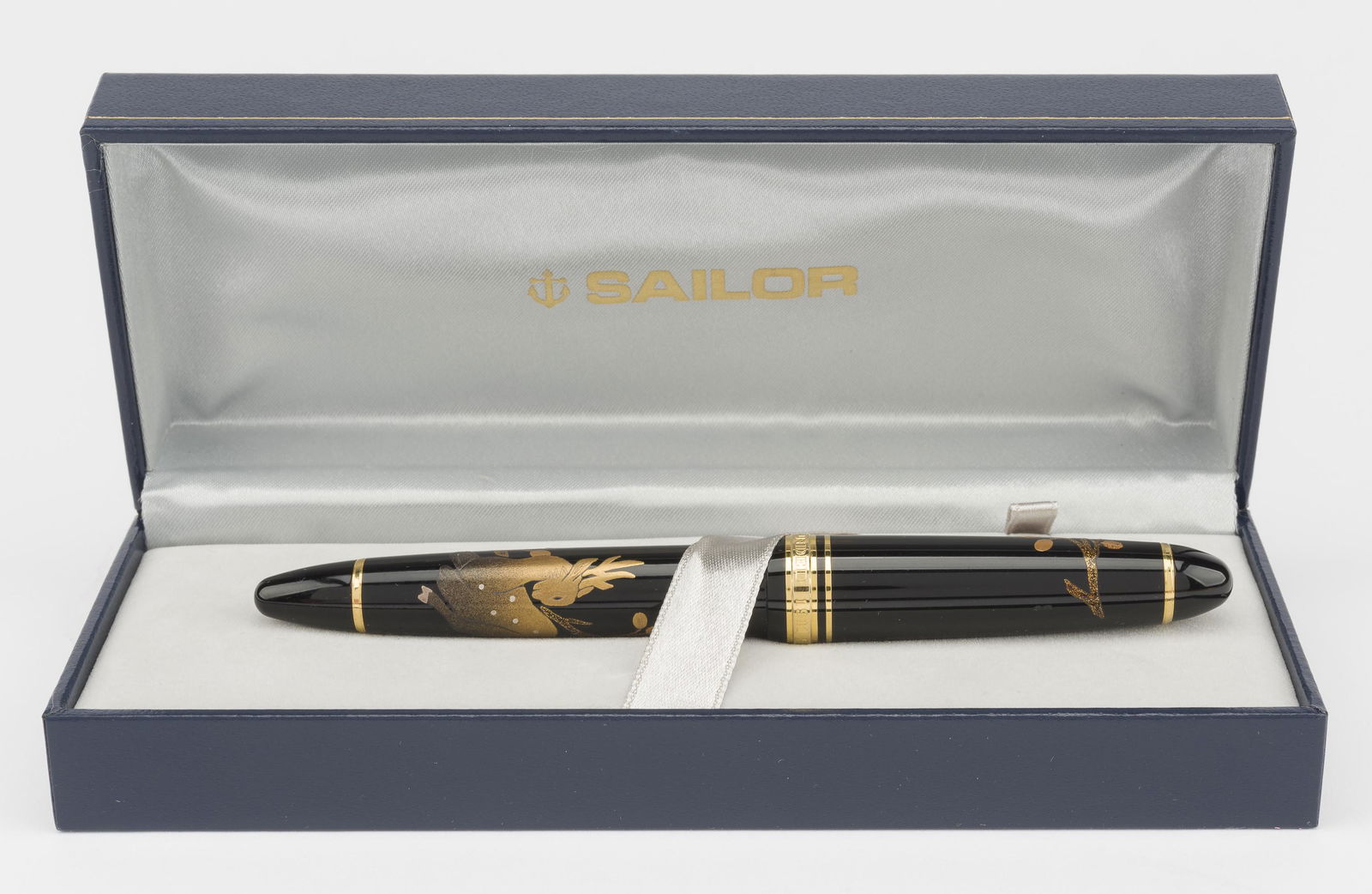 Sailor 1911 Maki-e Deer Fountain Pen (1 of 8)