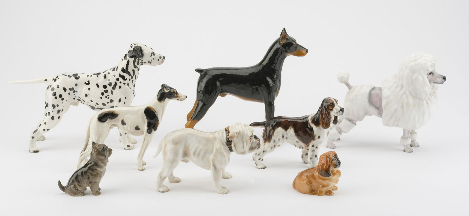 8 Royal Doulton Porcelain Dog Figurines (1 of 10)