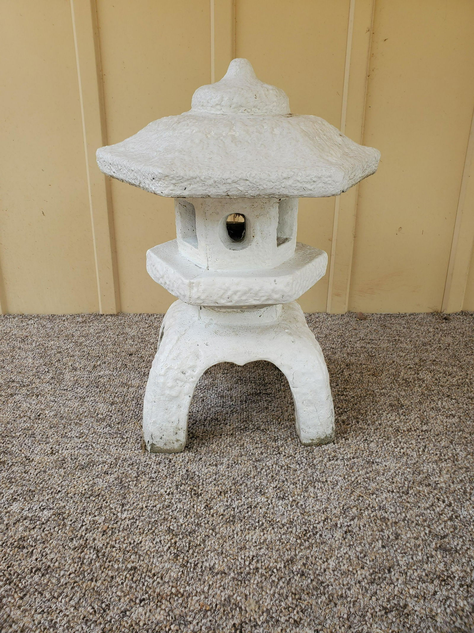 Garden Pagoda Statue (1 of 1)