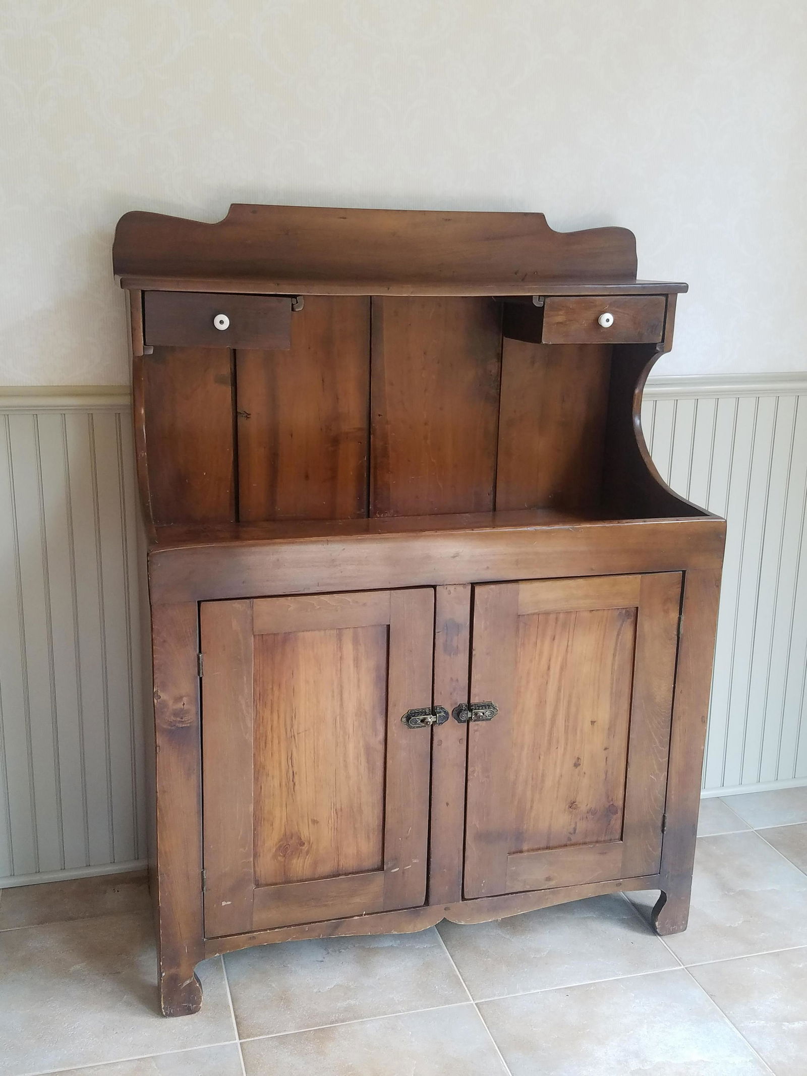 Primitive Dry Sink Hutch (1 of 2)