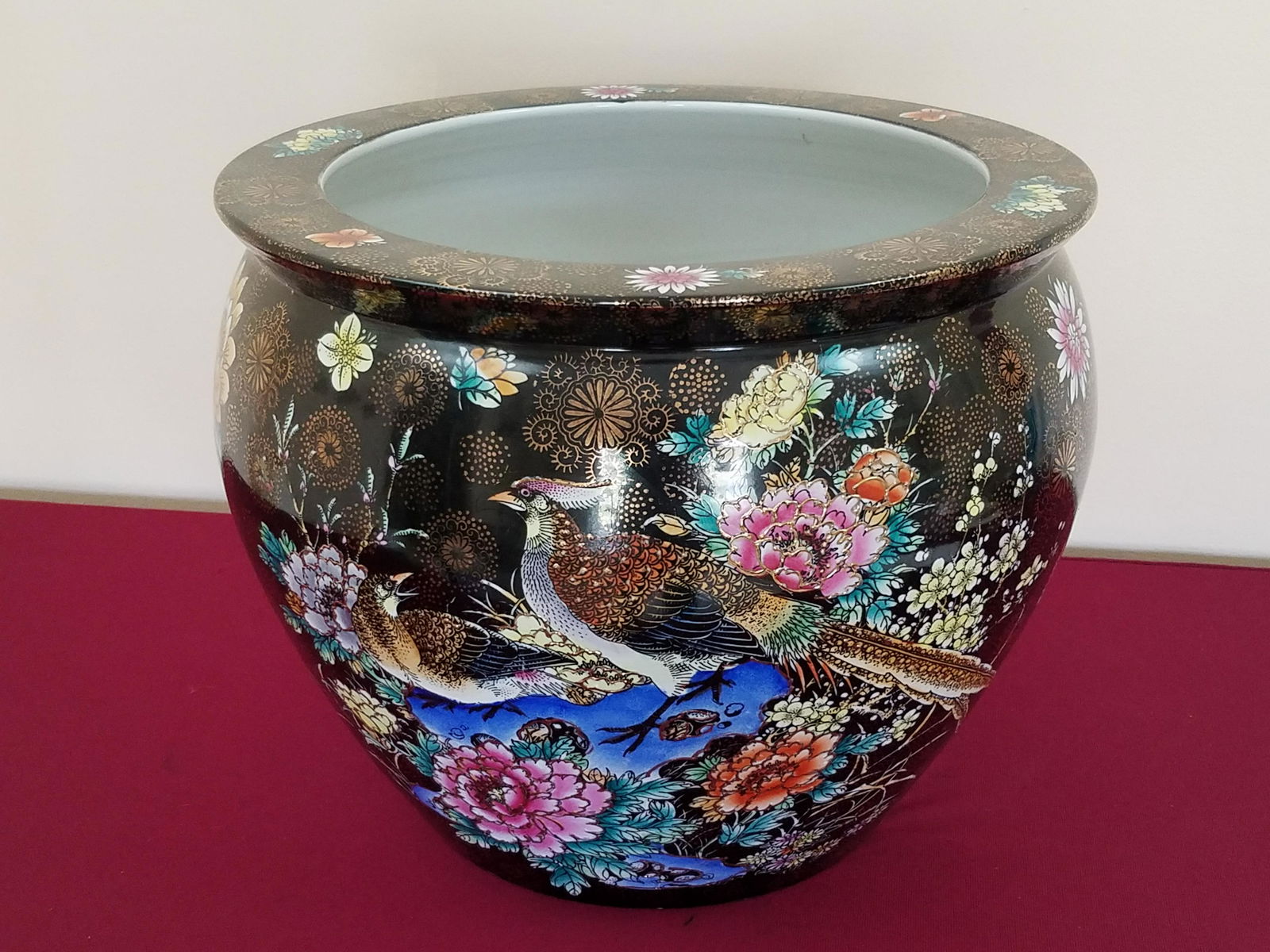Large Asian Planter (1 of 2)