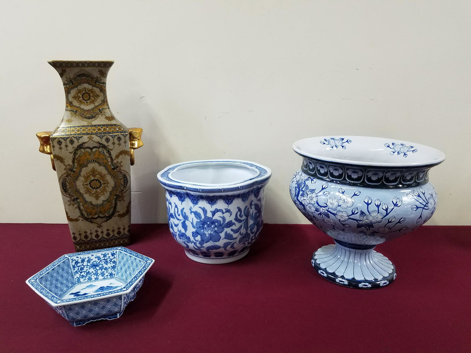 4 Ceramics incl Blue and White (1 of 10)