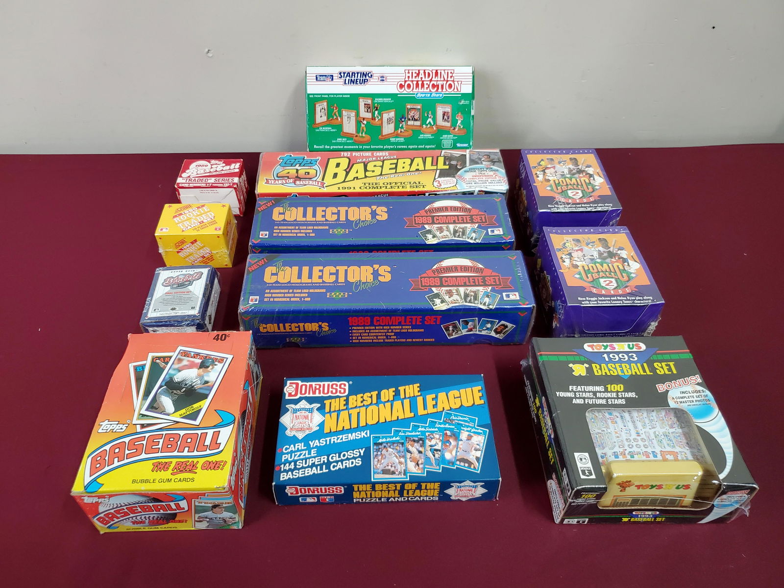 Collection of Sports Cards (1 of 5)