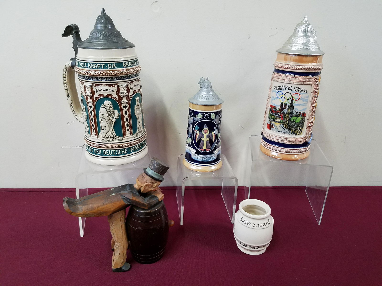 5 Pcs incl Steins and Wooden Figure (1 of 10)