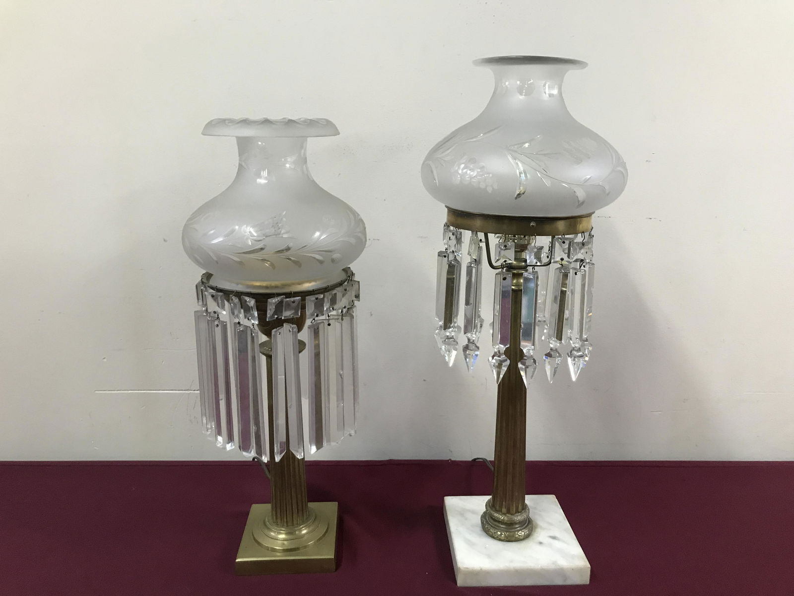 2 Antique Lamps with Glass Shades and Prisms (1 of 5)