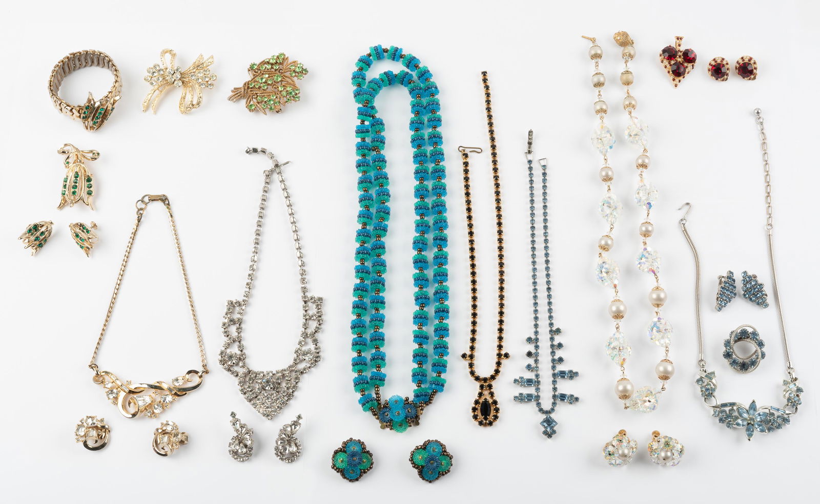 20 Pcs Costume Jewelry (1 of 7)