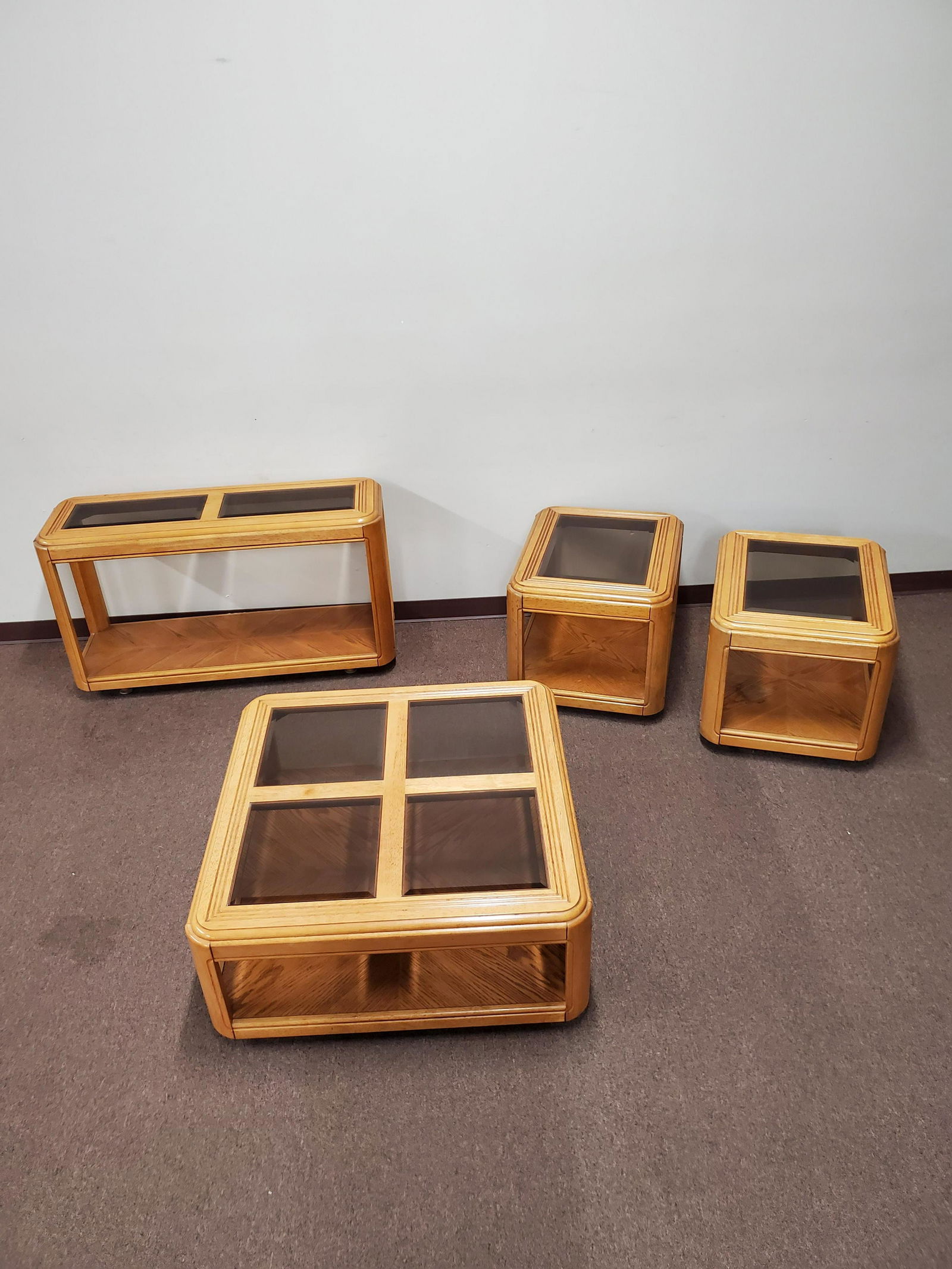 4 Pcs incl. Hall, Coffee and 2 Side Tables (1 of 4)