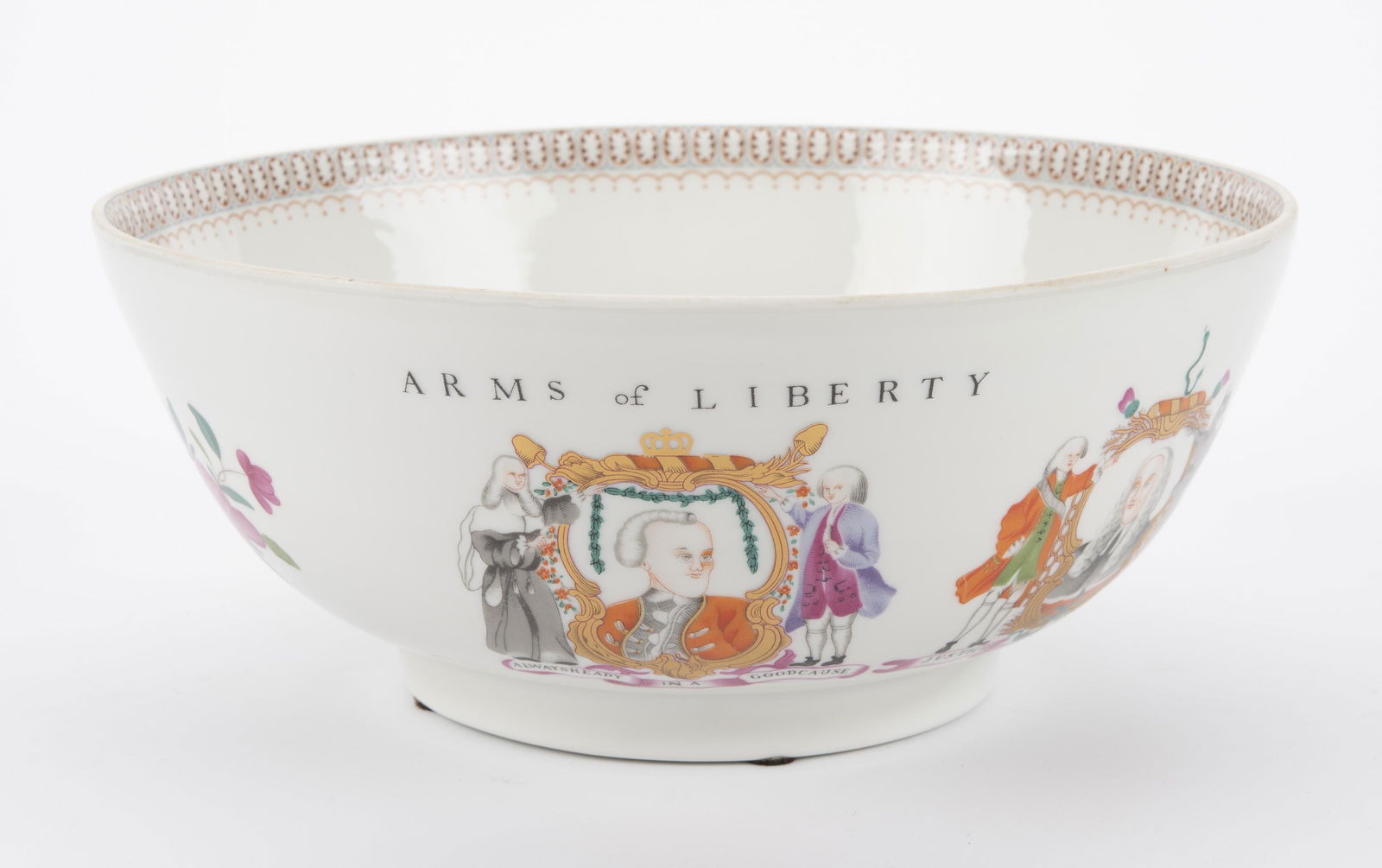 Limoges Arms of Liberty bowl (1 of 3)