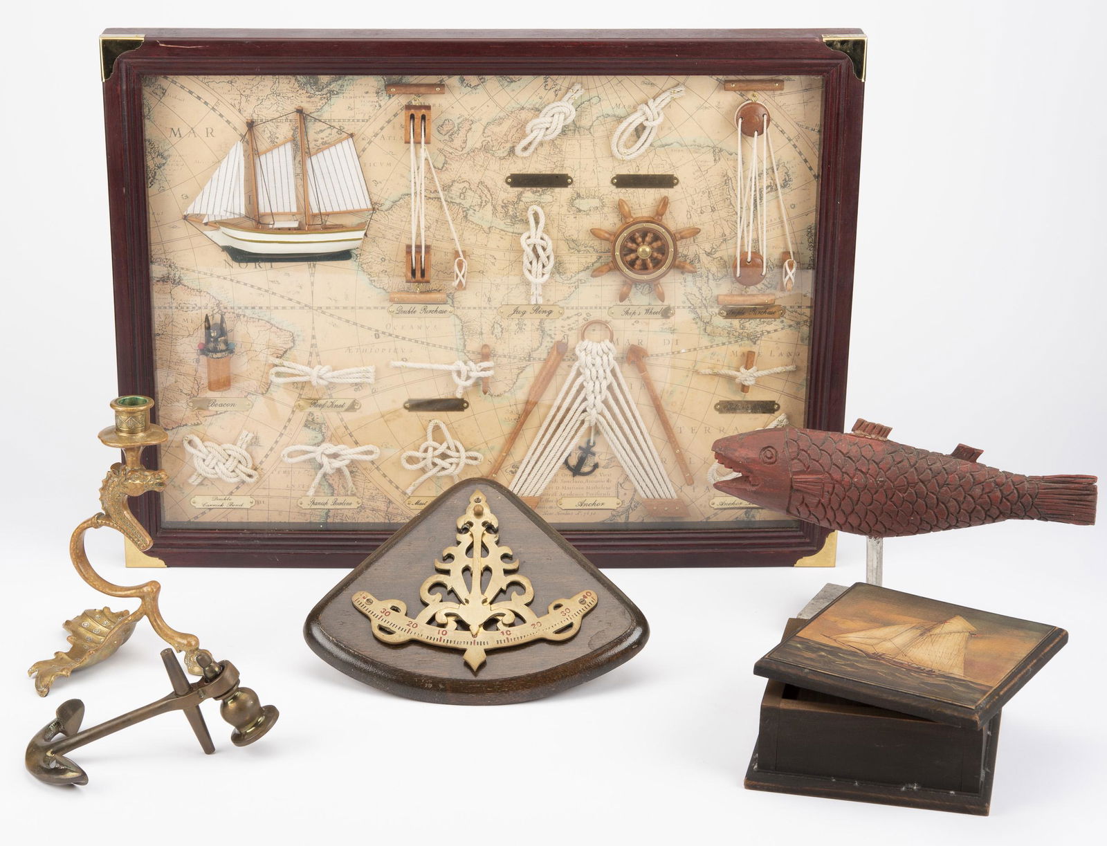 6 Decorative Nautical Items (1 of 9)