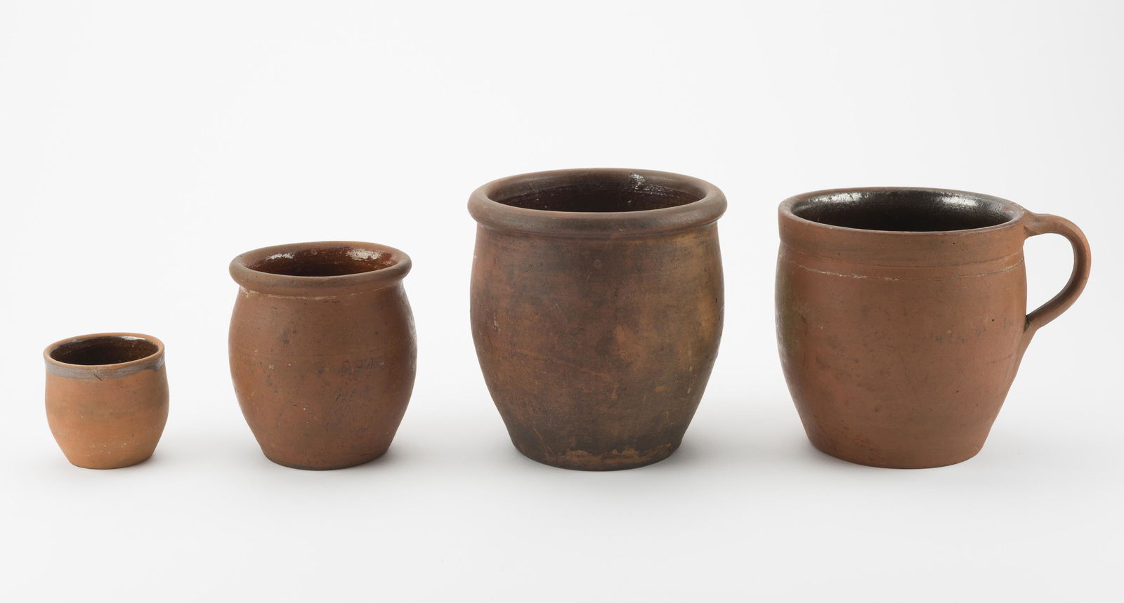 4 Pcs Redware Crocks (1 of 2)