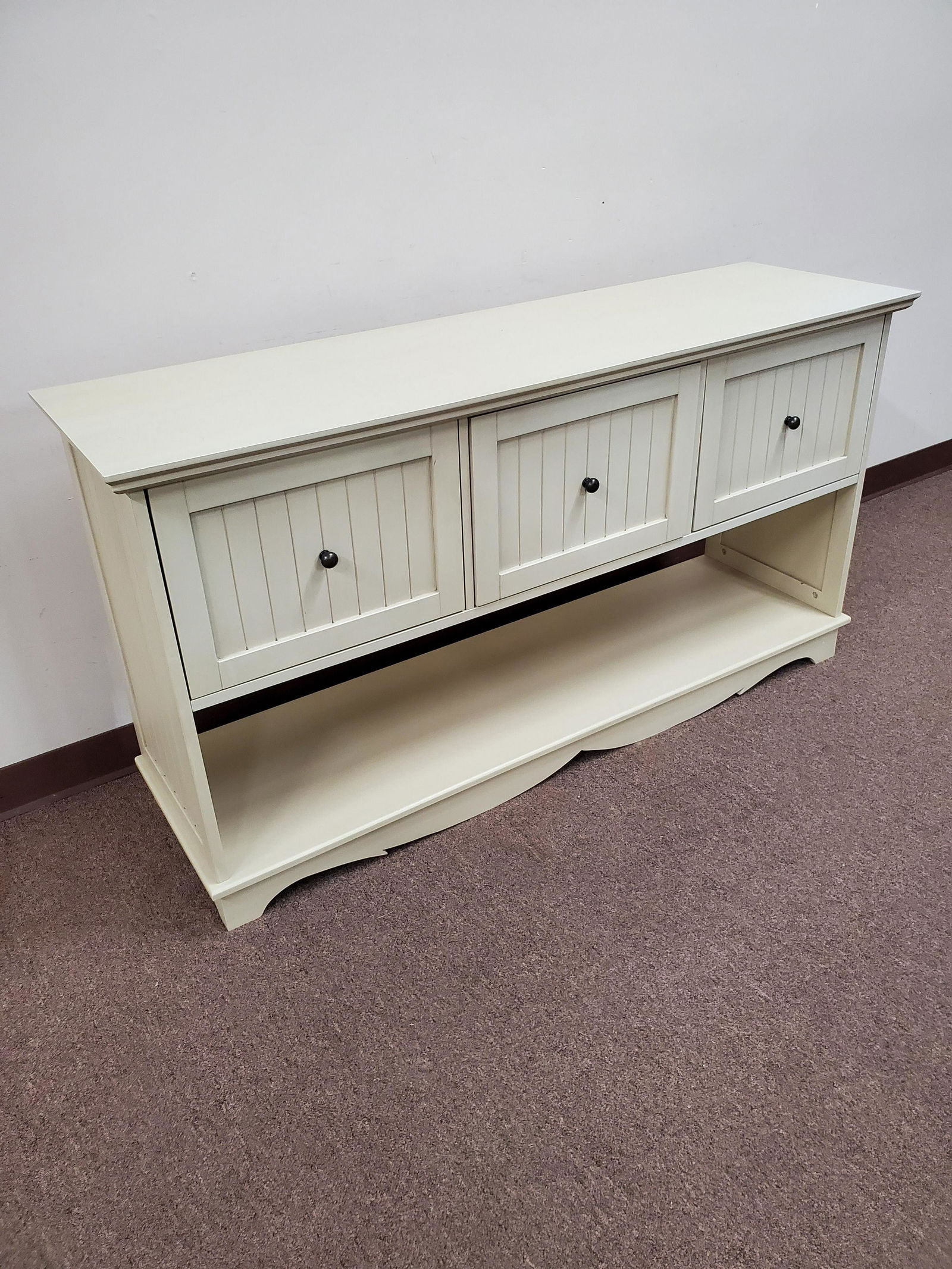 Hall Table with 3 Drawers (1 of 3)