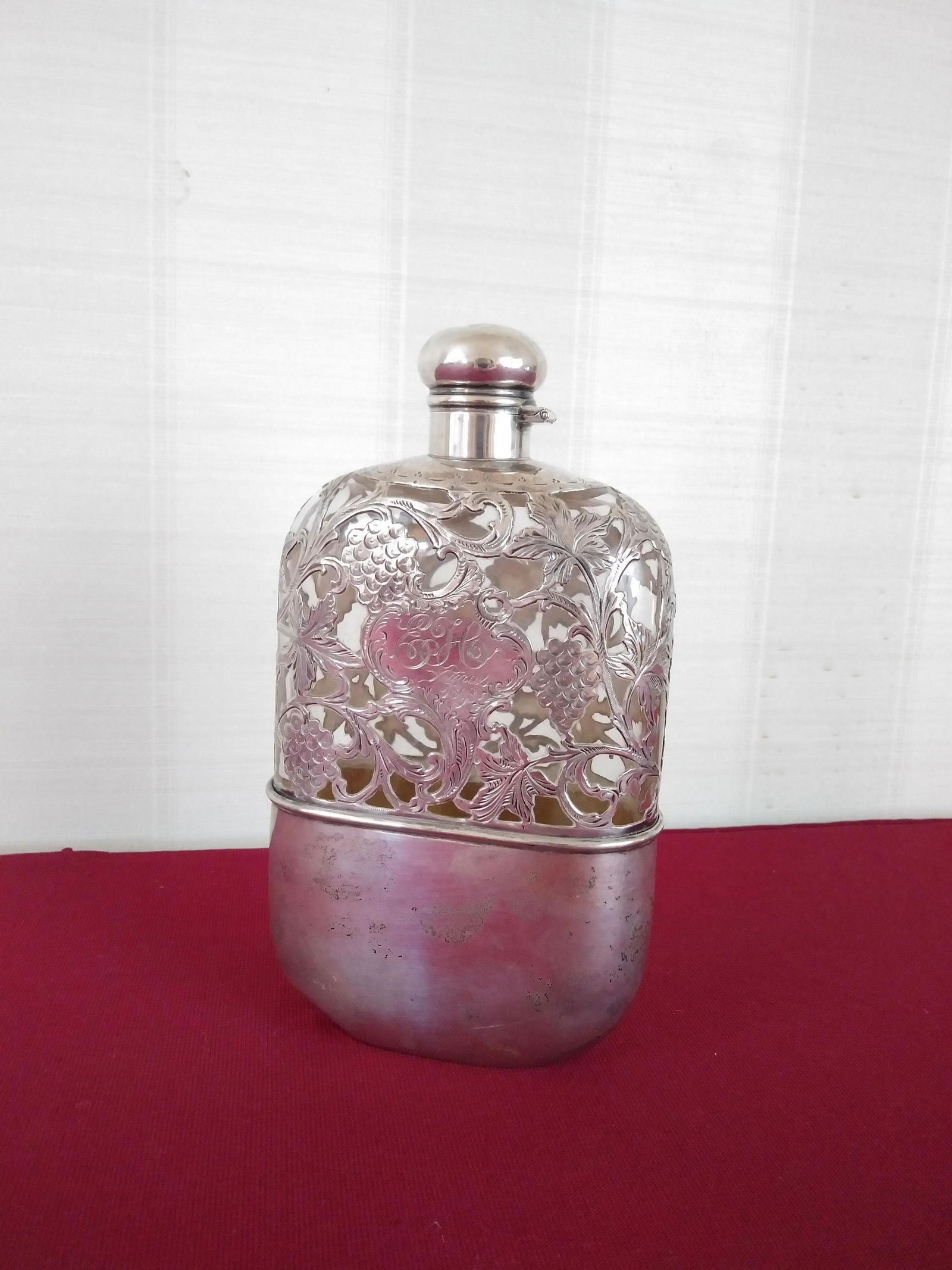 Alvin Manufacturing Co. Sterling Overlay Flask (1 of 3)