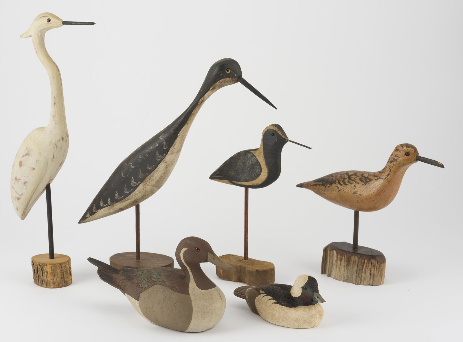 6 Carved Birds incl Signed (1 of 9)