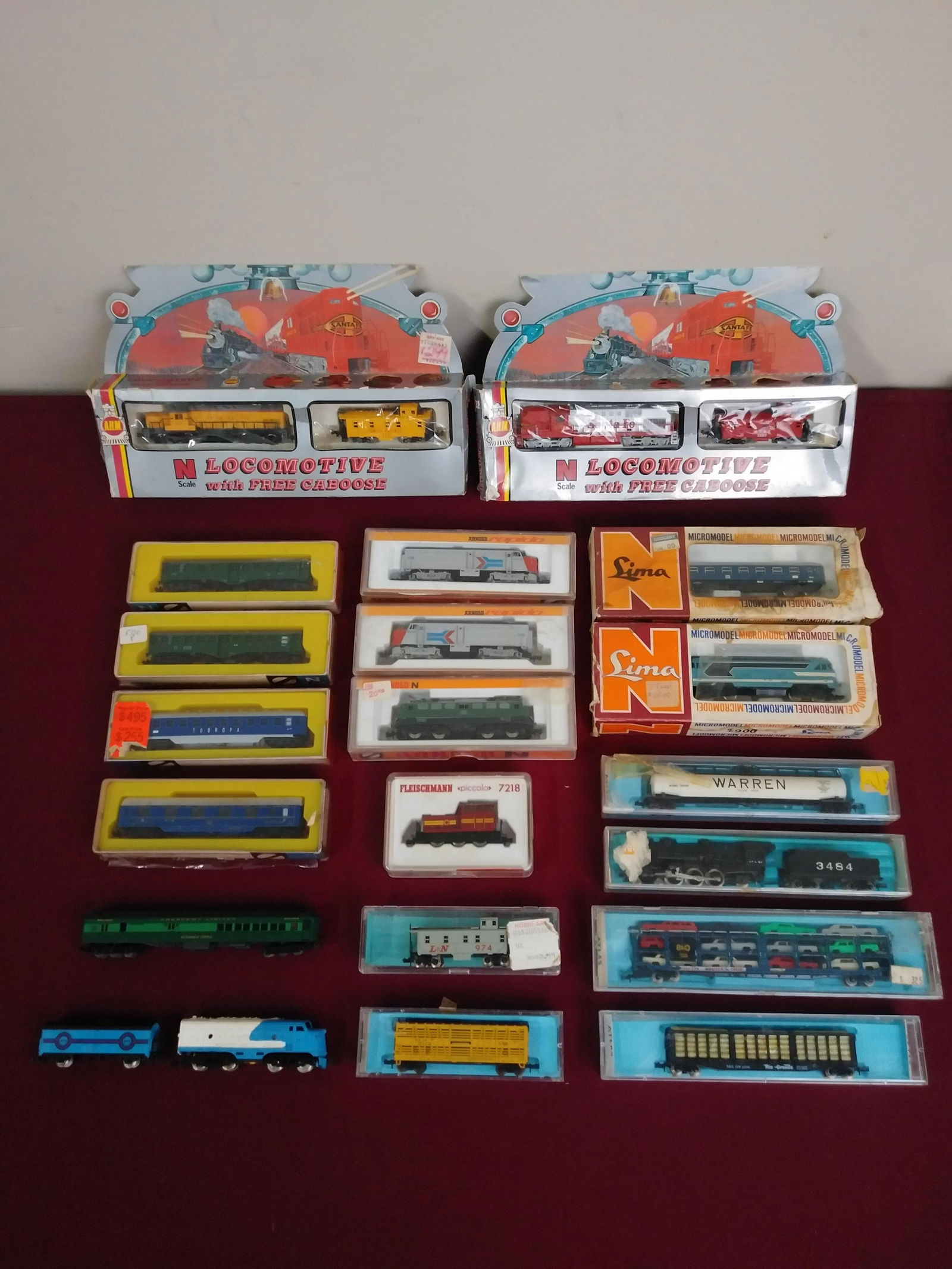 21 N Scale Rolling Stock (1 of 2)