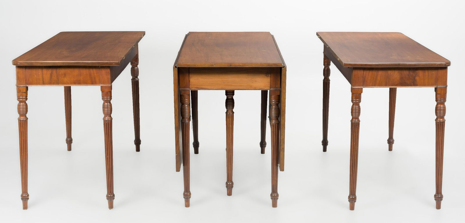 American Three Piece Federal Banqueting Table (1 of 7)