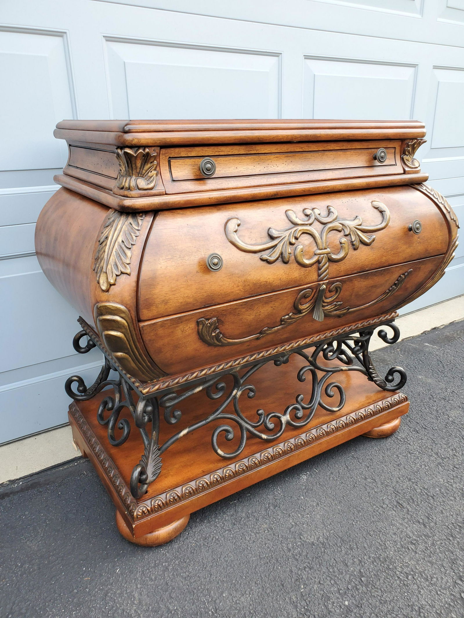 Bombay Style Chest (1 of 2)