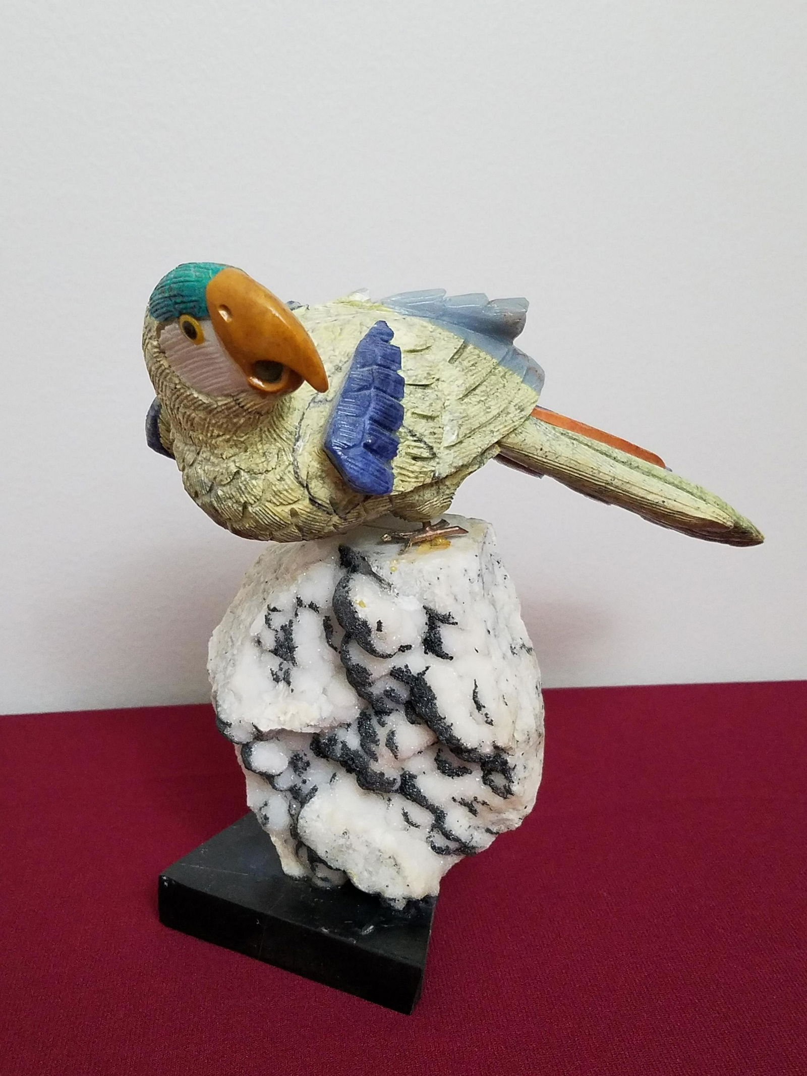 Hardstone Bird Sculpture (1 of 5)