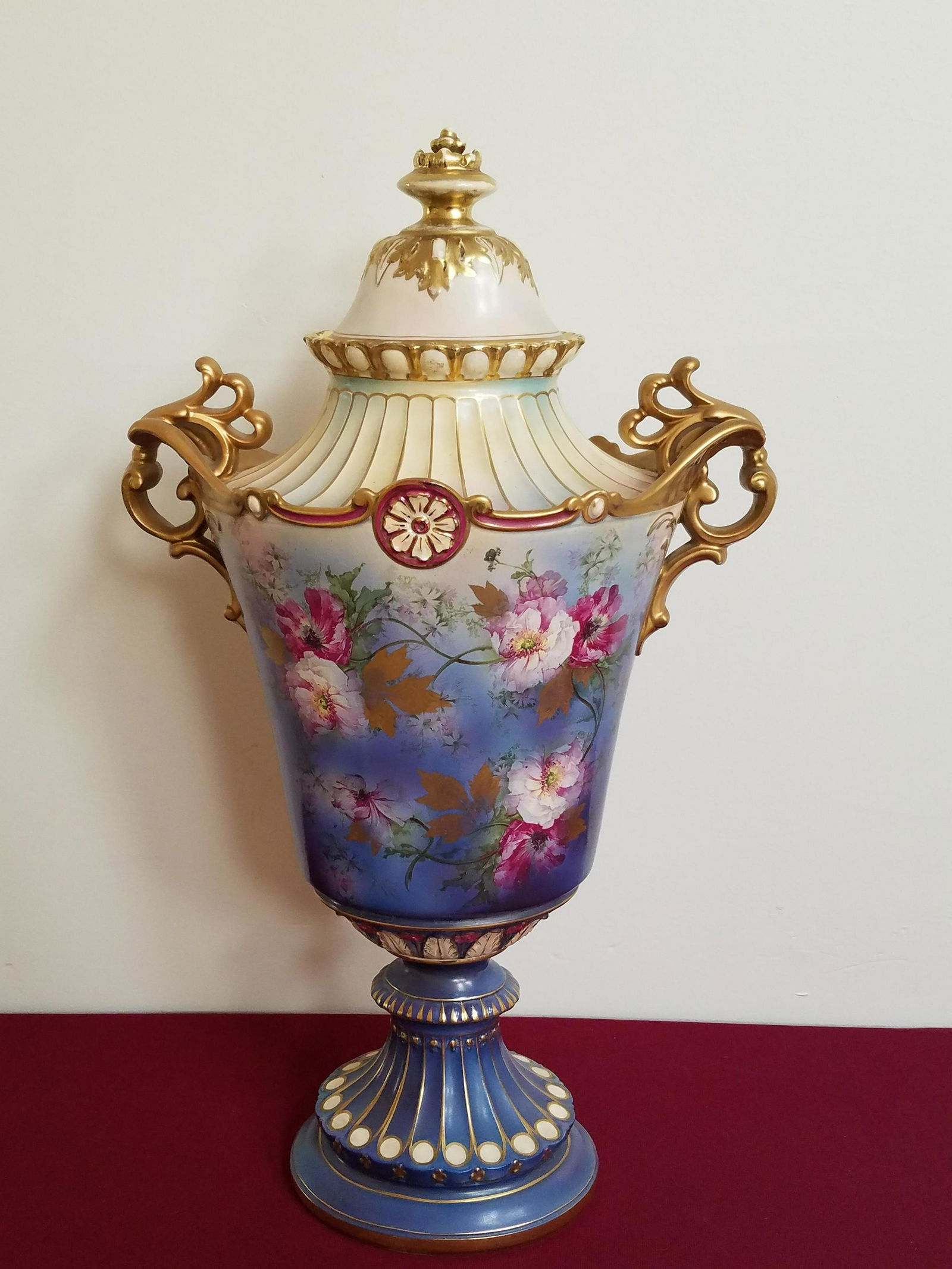 Royal Bonn 23-1/2" Urn (1 of 3)