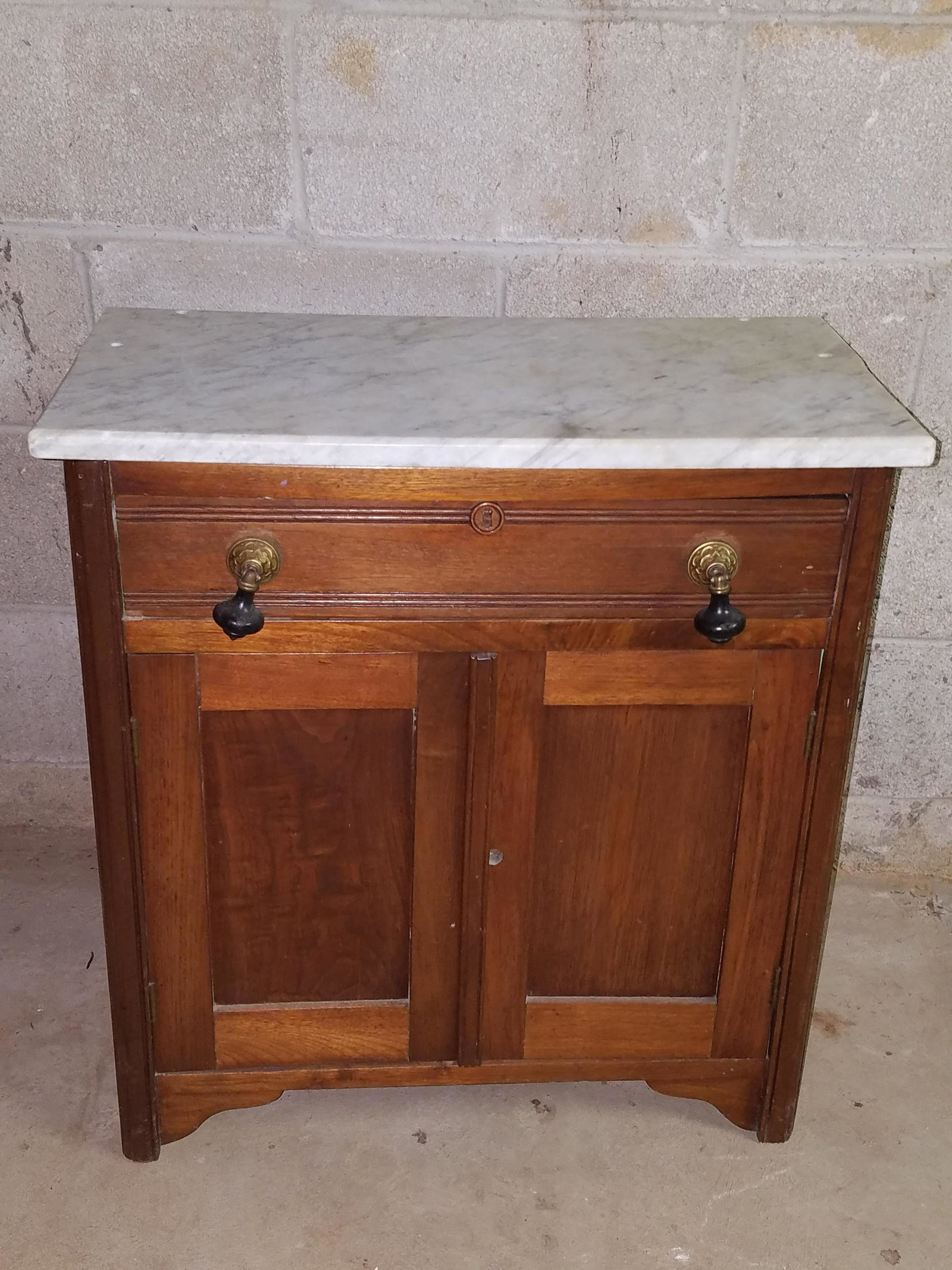 Marble Top Wash Stand: 25" wide x 13-1/2" deep x 26-1/2" high. IMPORTANT: Before bidding, please read the terms and conditions below. When you registered for the auction you agreed to these terms and will be required to com