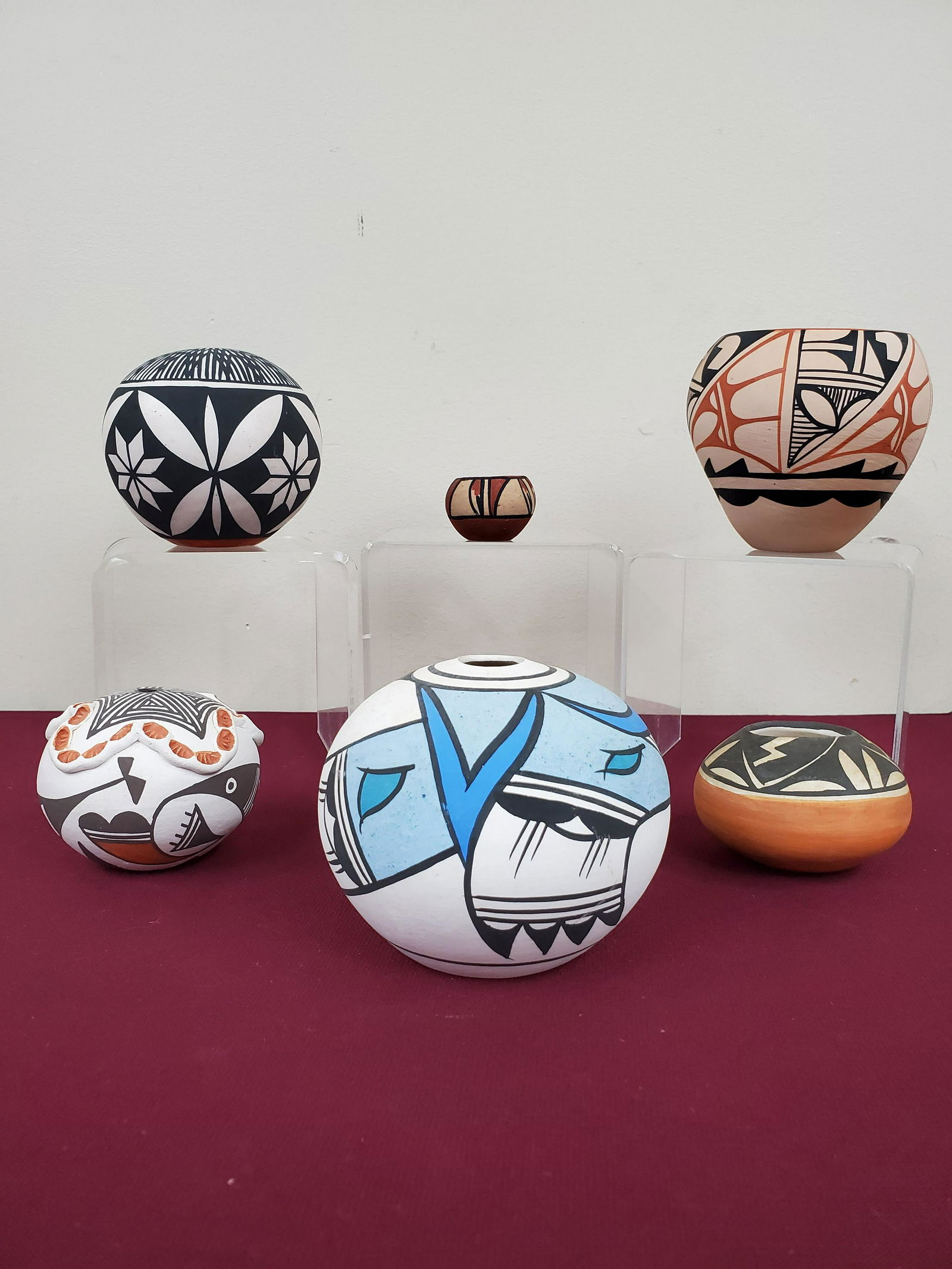 6pcs Native American Pottery Incl F. Montoya (1 of 3)