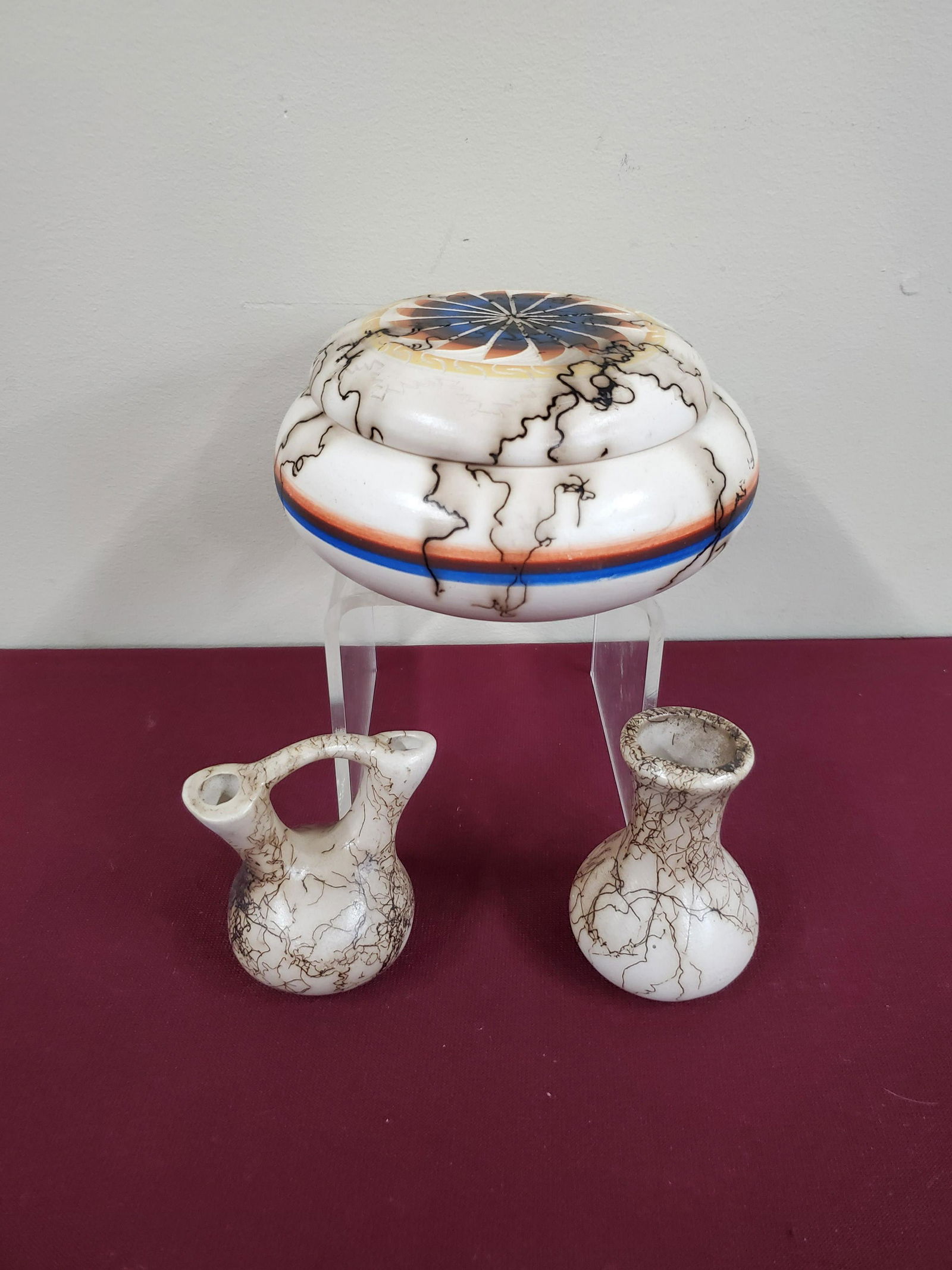 3 Pcs Navajo Pottery (1 of 3)