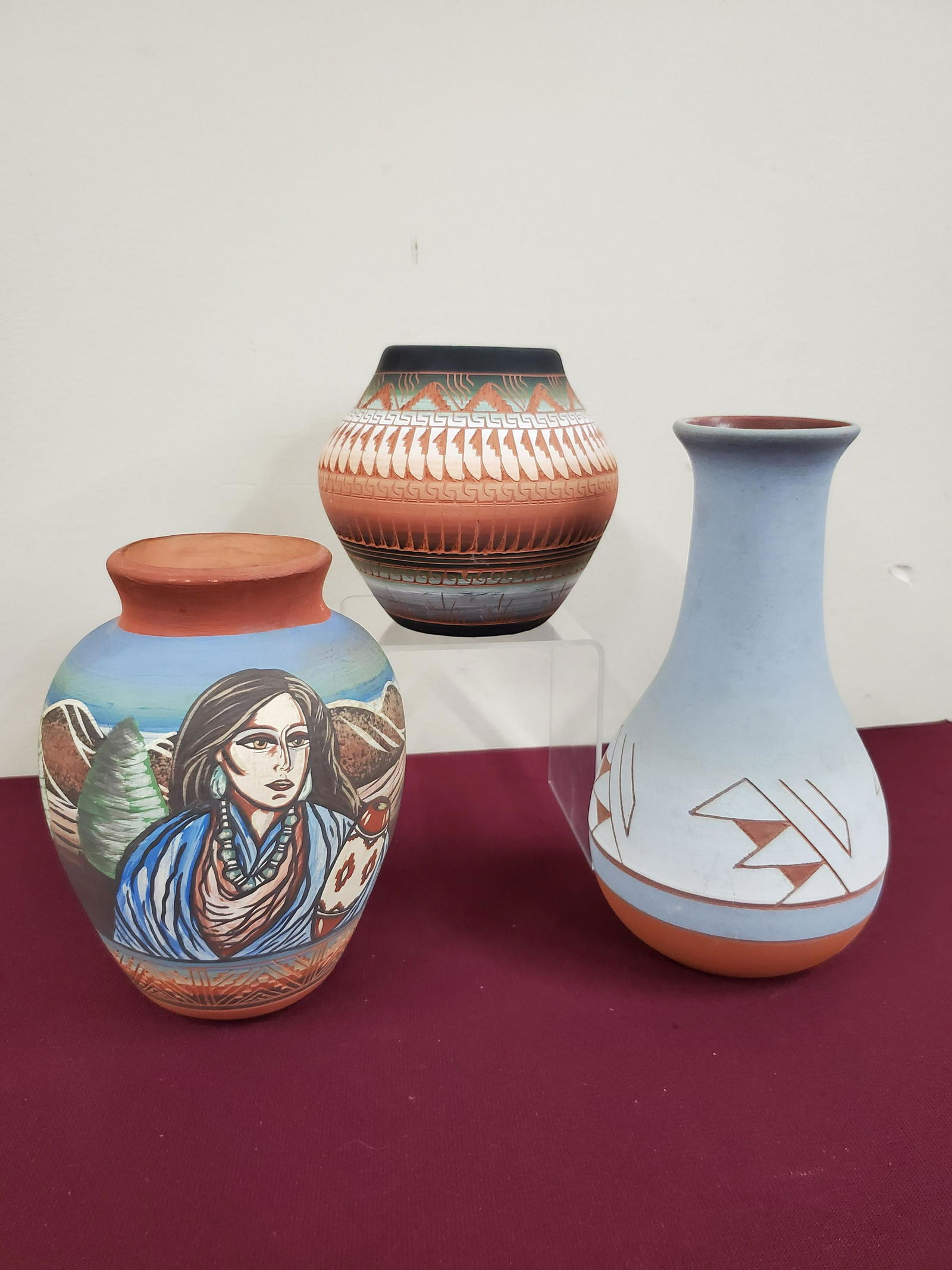 3 Pcs Navajo & Sioux Pottery (1 of 2)